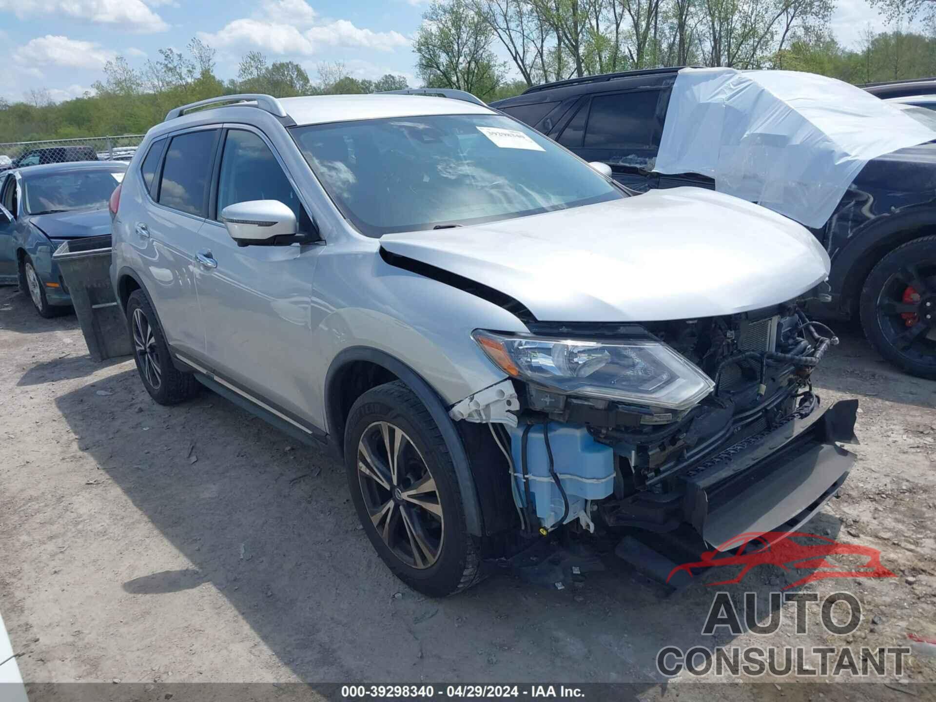 NISSAN ROGUE 2018 - JN8AT2MV8JW319954