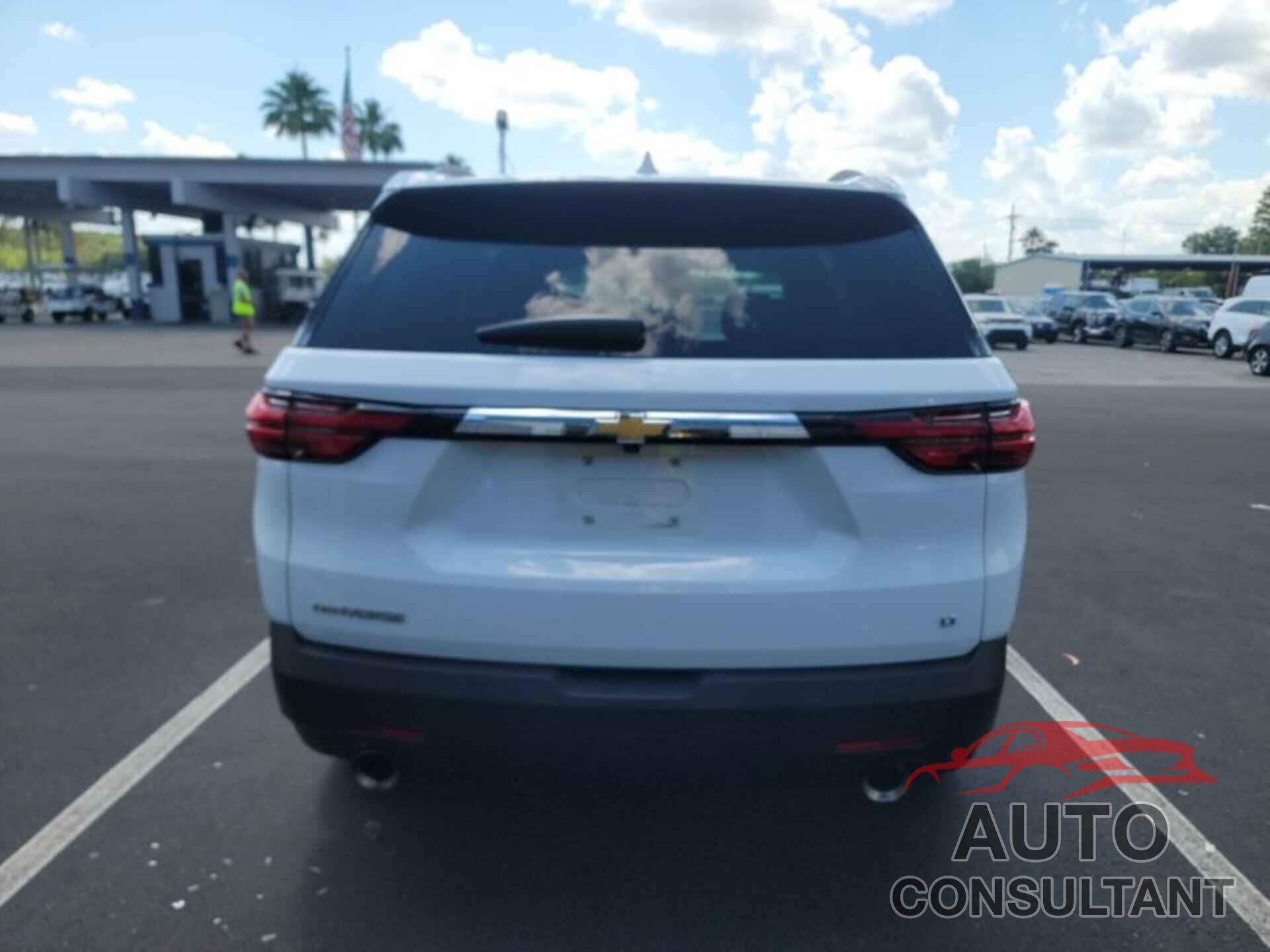 CHEVROLET TRAVERSE 2022 - 1GNERGKW8NJ155233