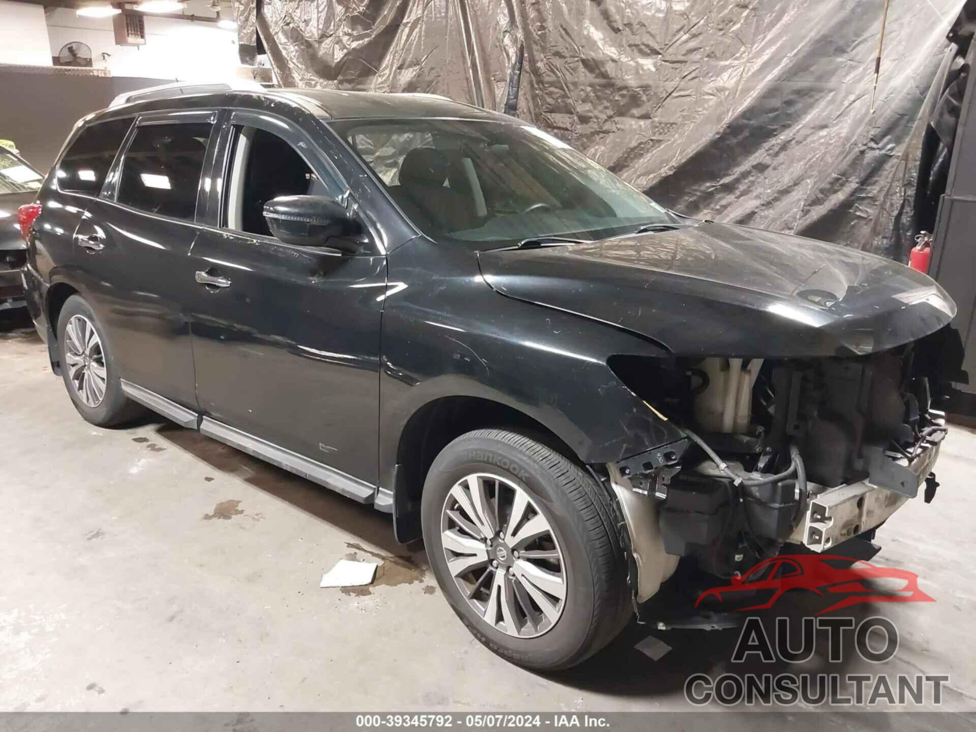 NISSAN PATHFINDER 2017 - 5N1DR2MM5HC629727