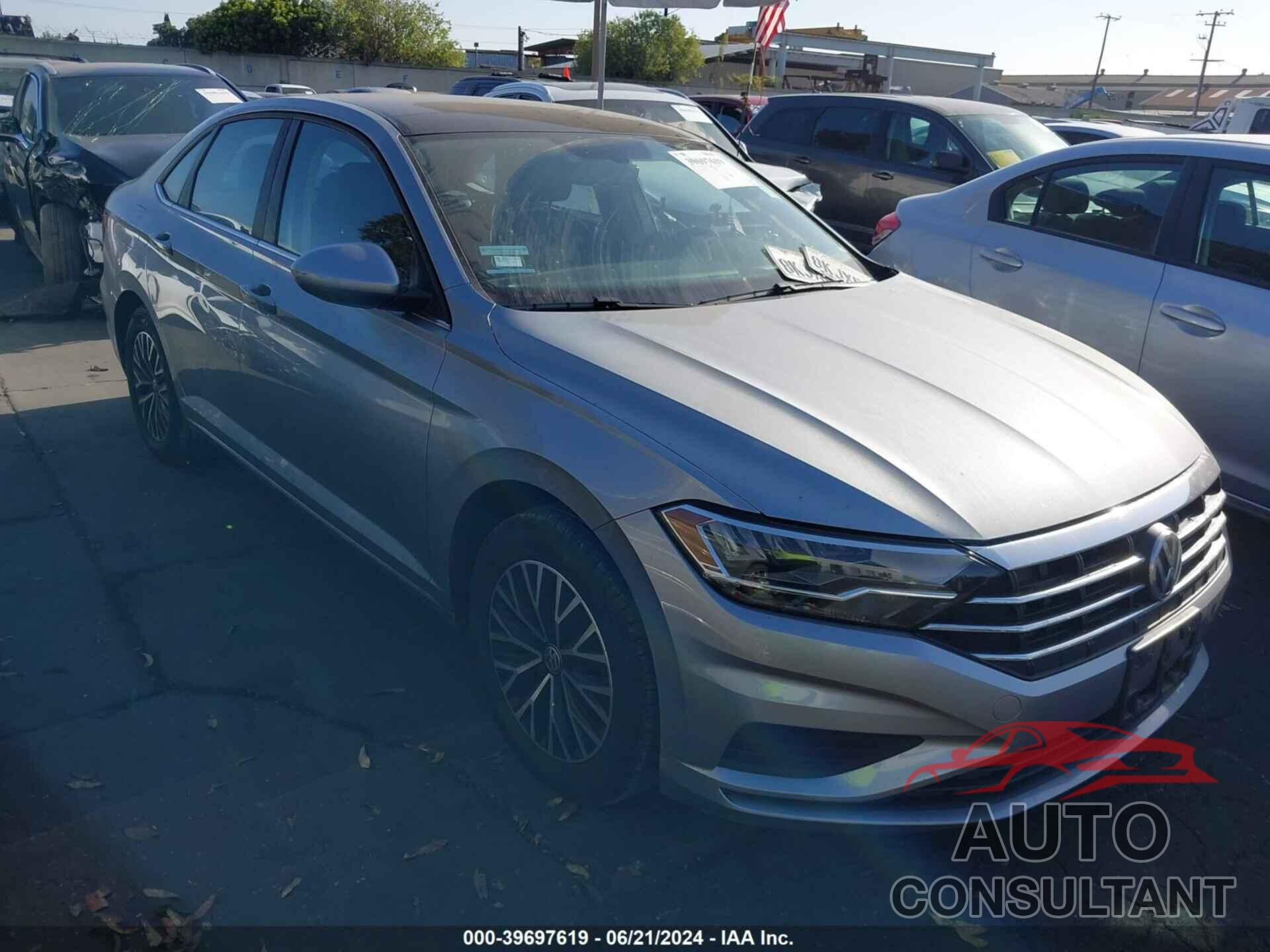 VOLKSWAGEN JETTA 2019 - 3VWC57BU4KM184685