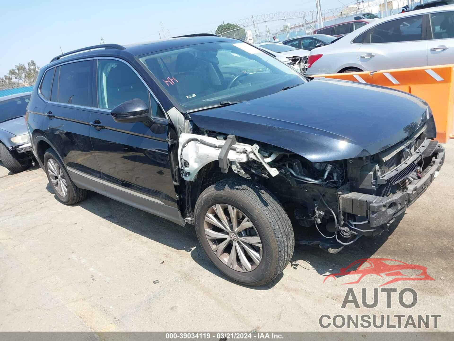 VOLKSWAGEN TIGUAN 2018 - 3VV3B7AX5JM170169