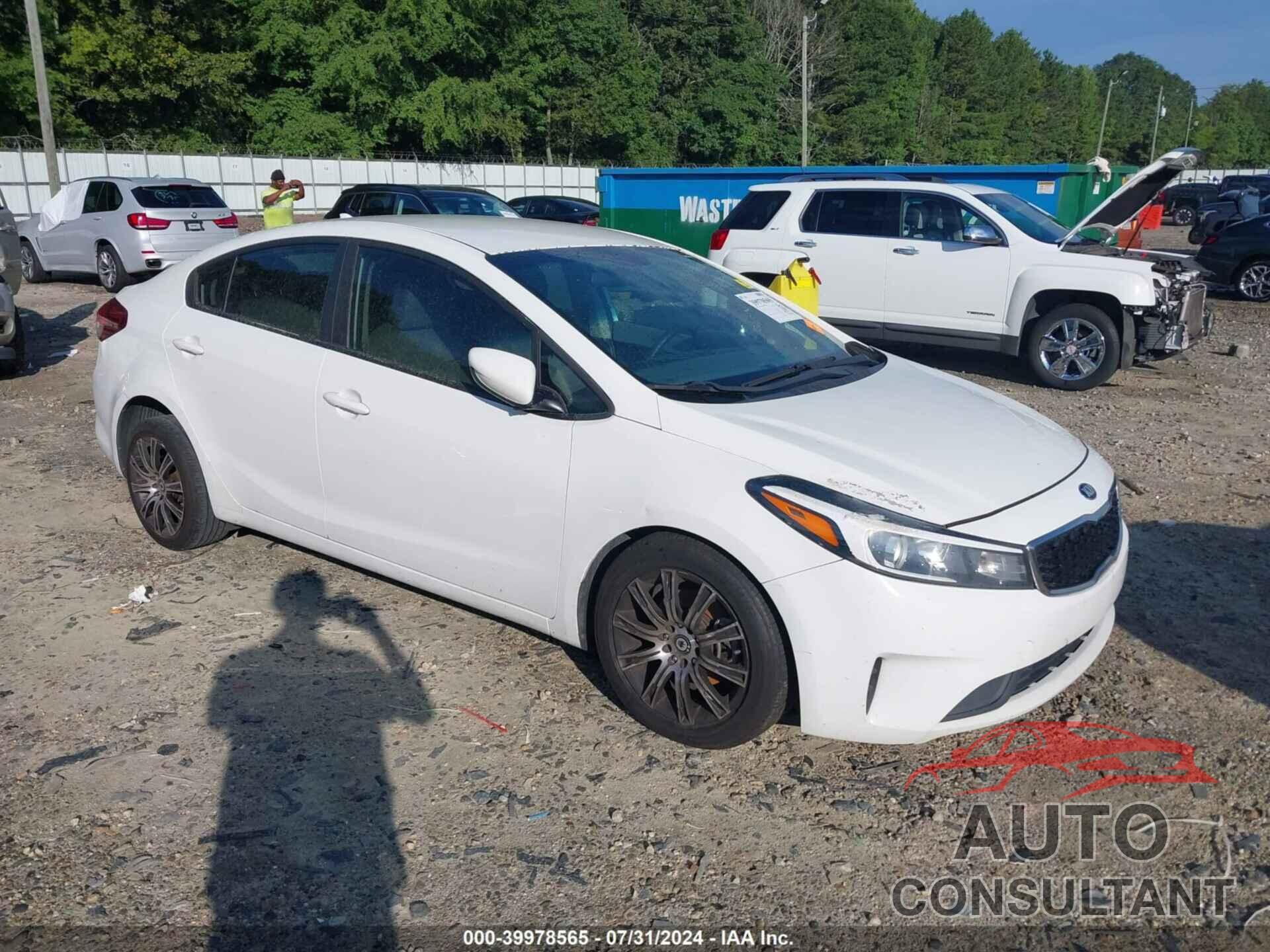 KIA FORTE 2017 - 3KPFK4A73HE078685