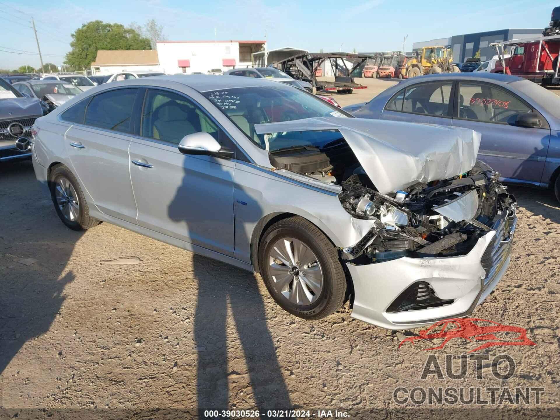 HYUNDAI SONATA 2019 - KMHE24L3XKA091008