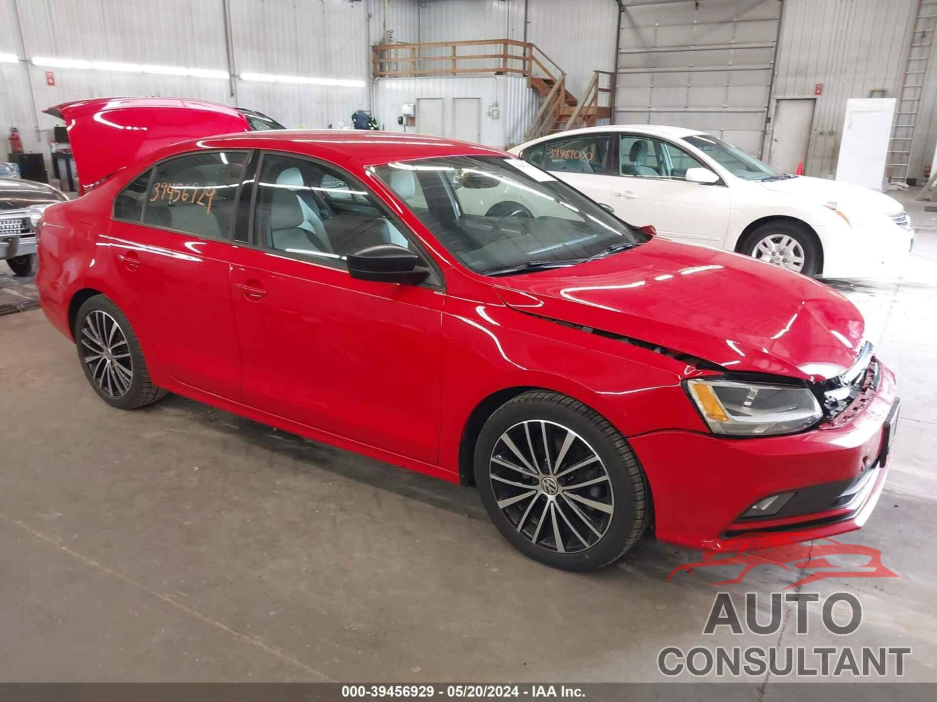 VOLKSWAGEN JETTA 2016 - 3VWD17AJ5GM373781