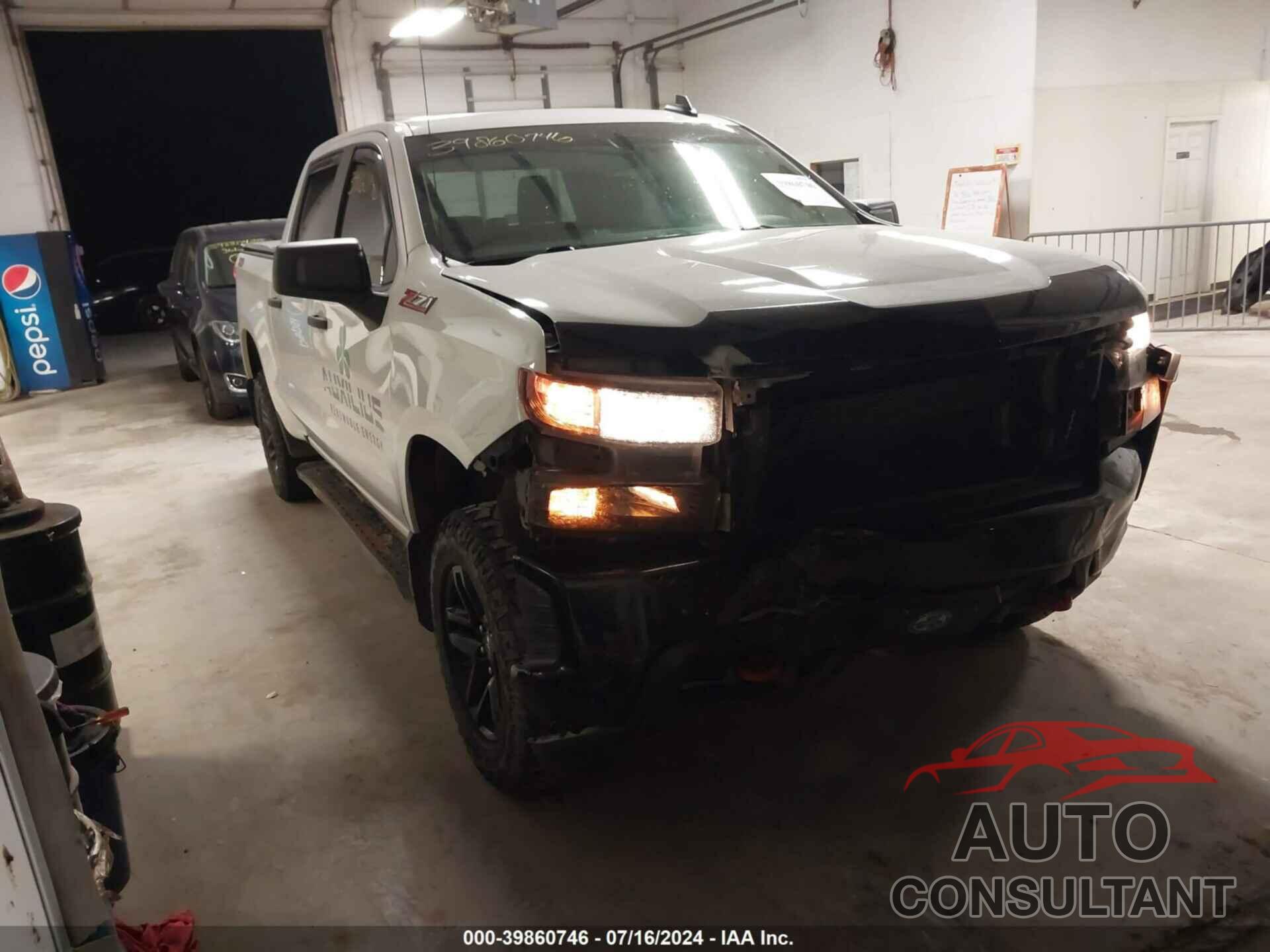 CHEVROLET SILVERADO 1500 2019 - 1GCPYCEF5KZ177454