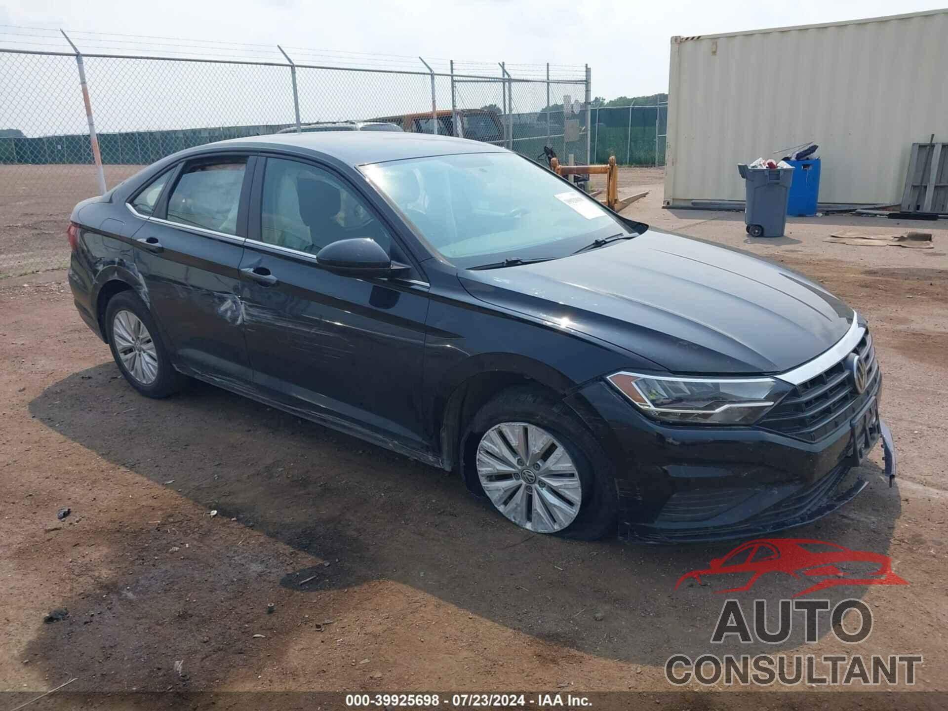 VOLKSWAGEN JETTA 2019 - 3VWN57BU8KM215171