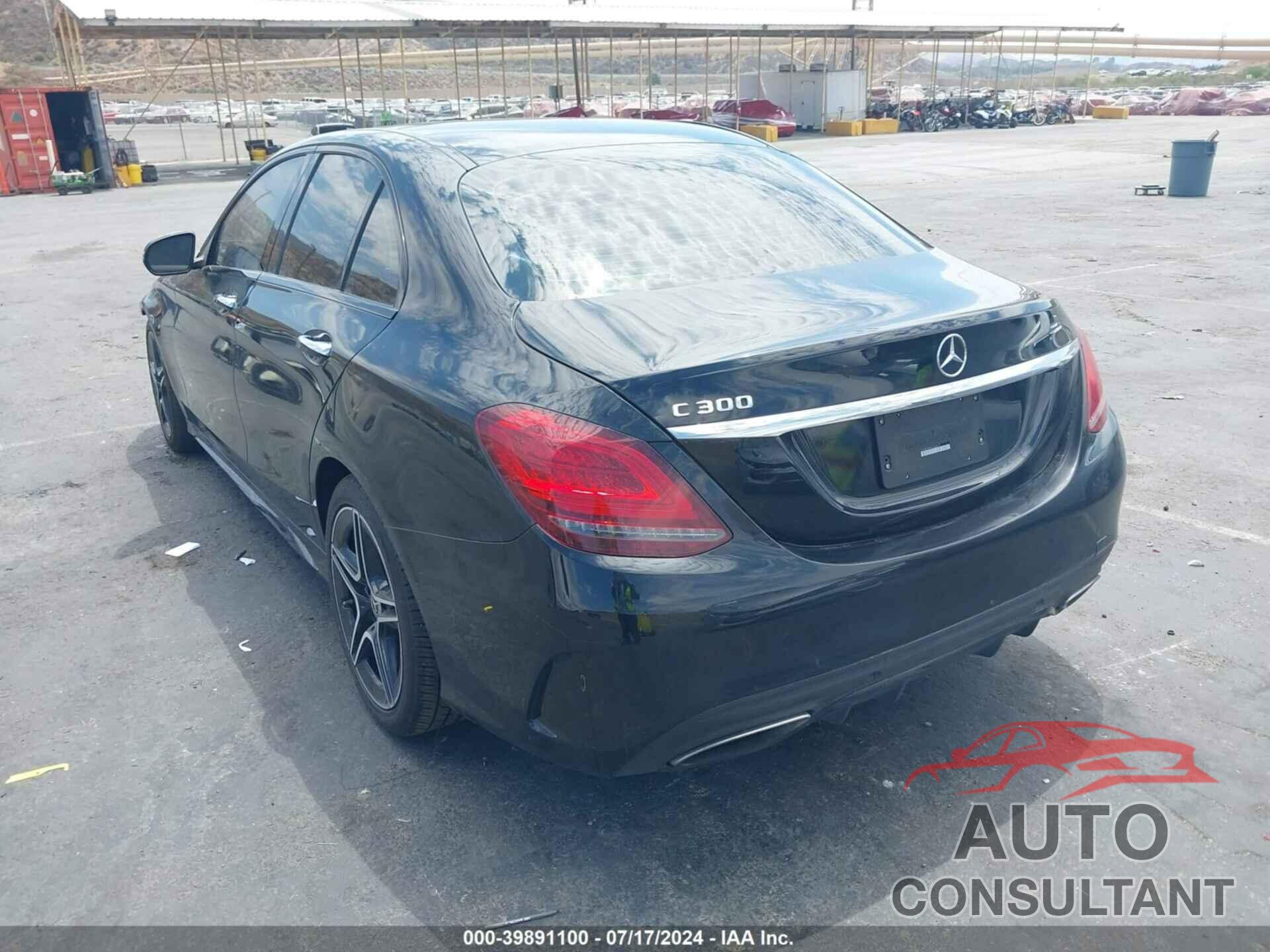 MERCEDES-BENZ C 300 2019 - 55SWF8DB4KU306415