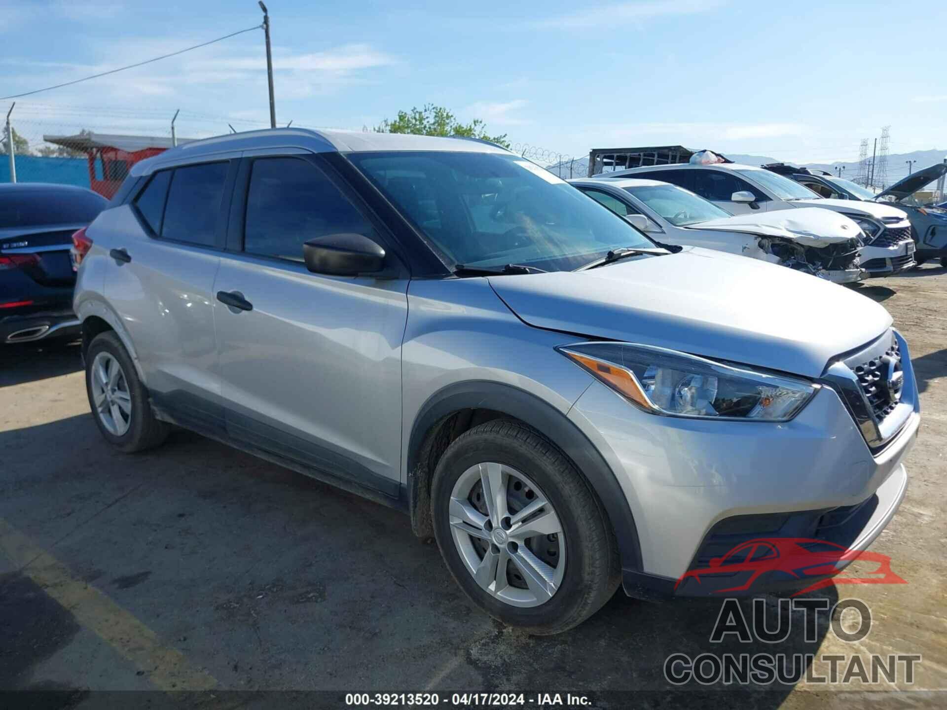 NISSAN KICKS 2018 - 3N1CP5CU1JL538802