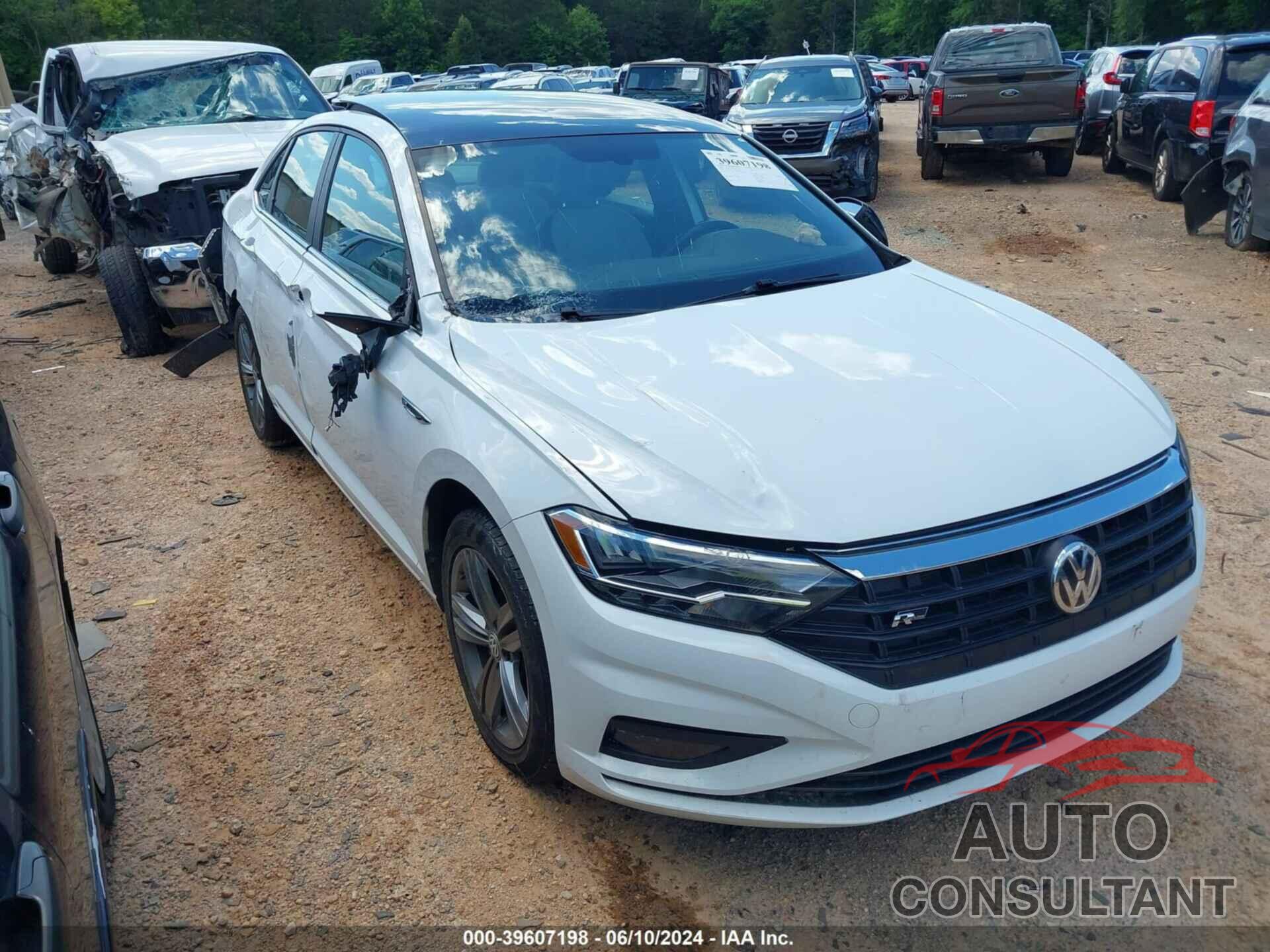 VOLKSWAGEN JETTA 2019 - 3VWC57BU4KM082920