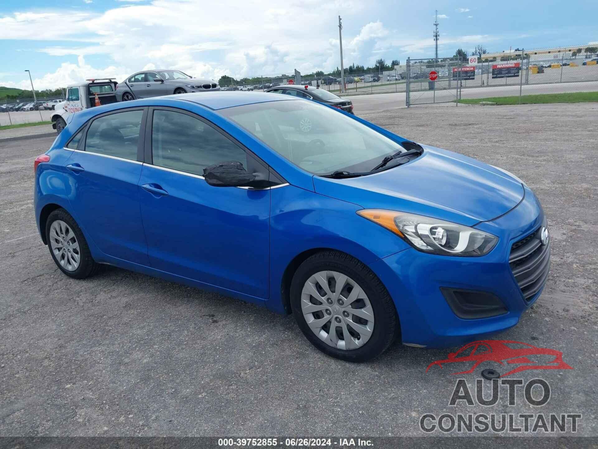 HYUNDAI ELANTRA GT 2017 - KMHD35LH6HU372272