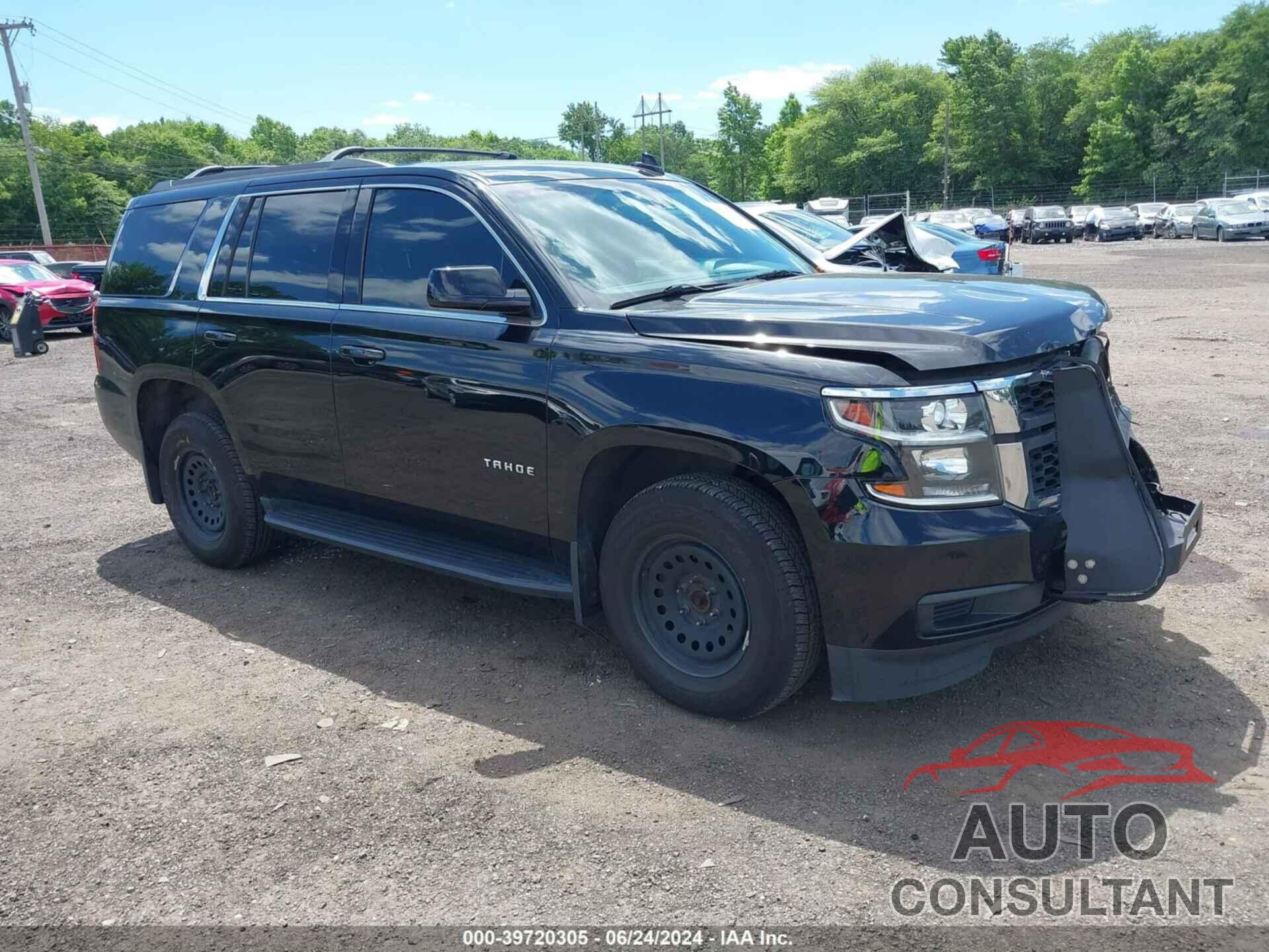 CHEVROLET TAHOE 2018 - 1GNSKAKC9JR335228