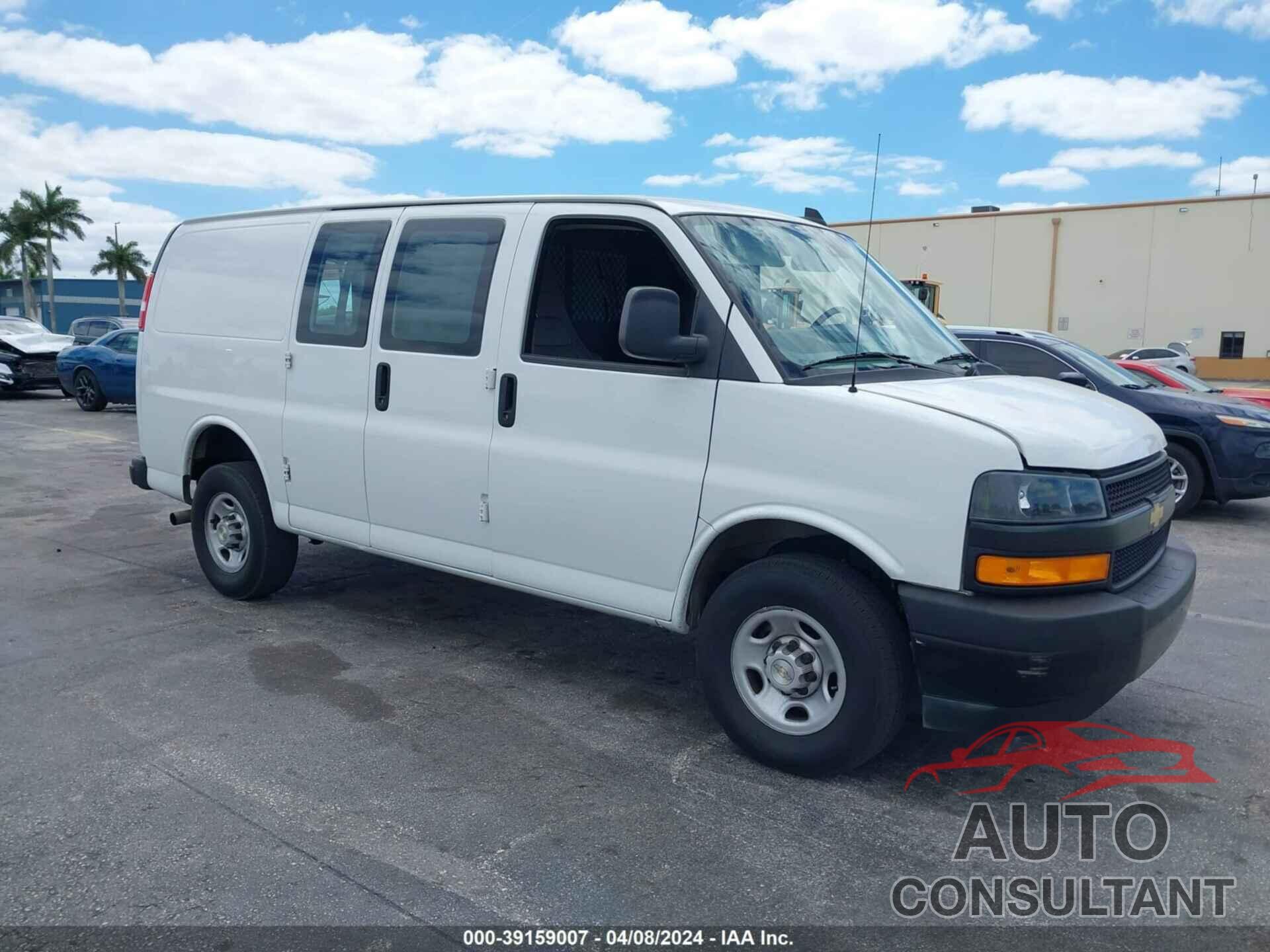 CHEVROLET EXPRESS CARGO 2021 - 1GCWGAFP8M1310185