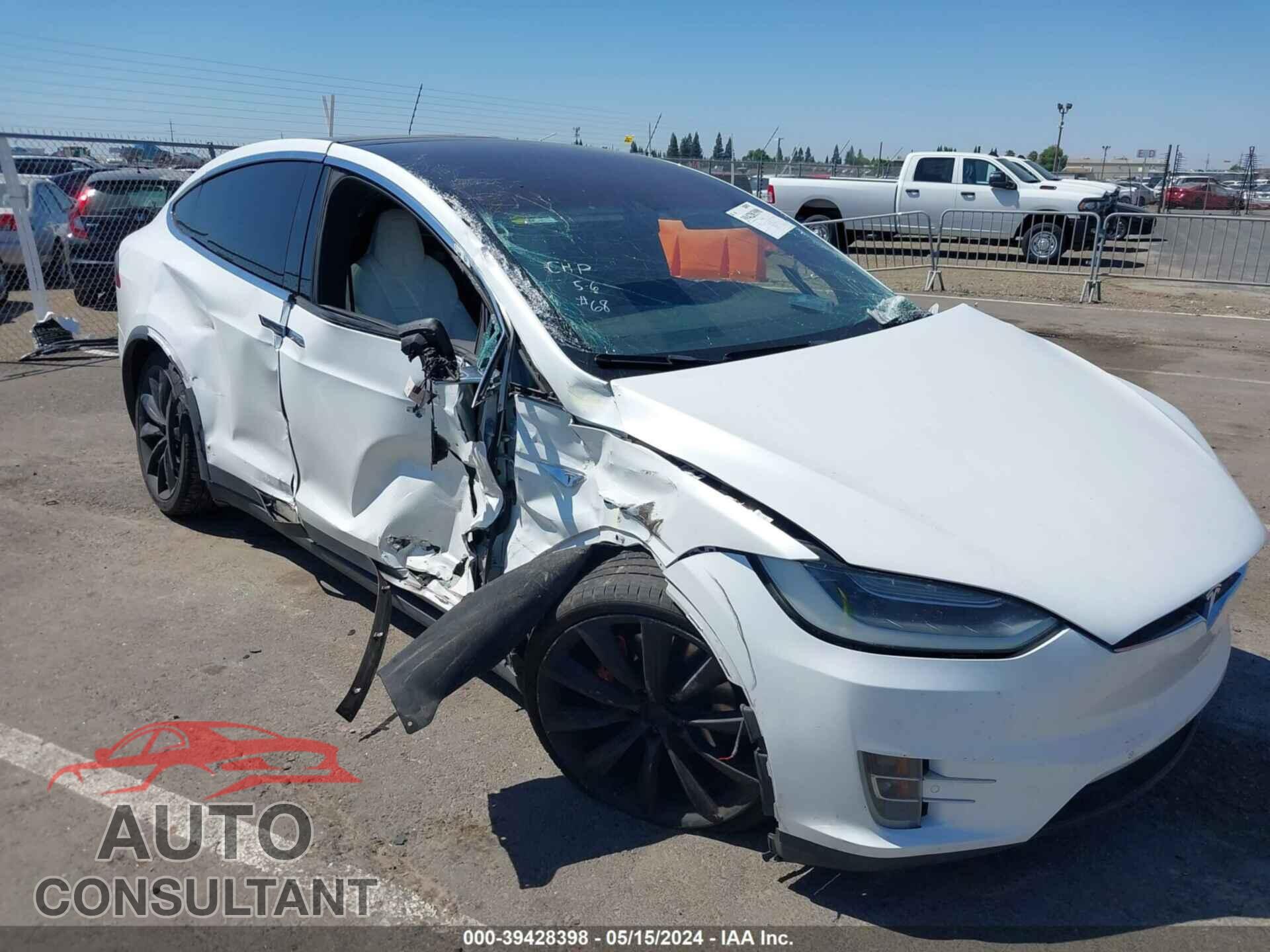 TESLA MODEL X 2016 - 5YJXCAE48GF003103