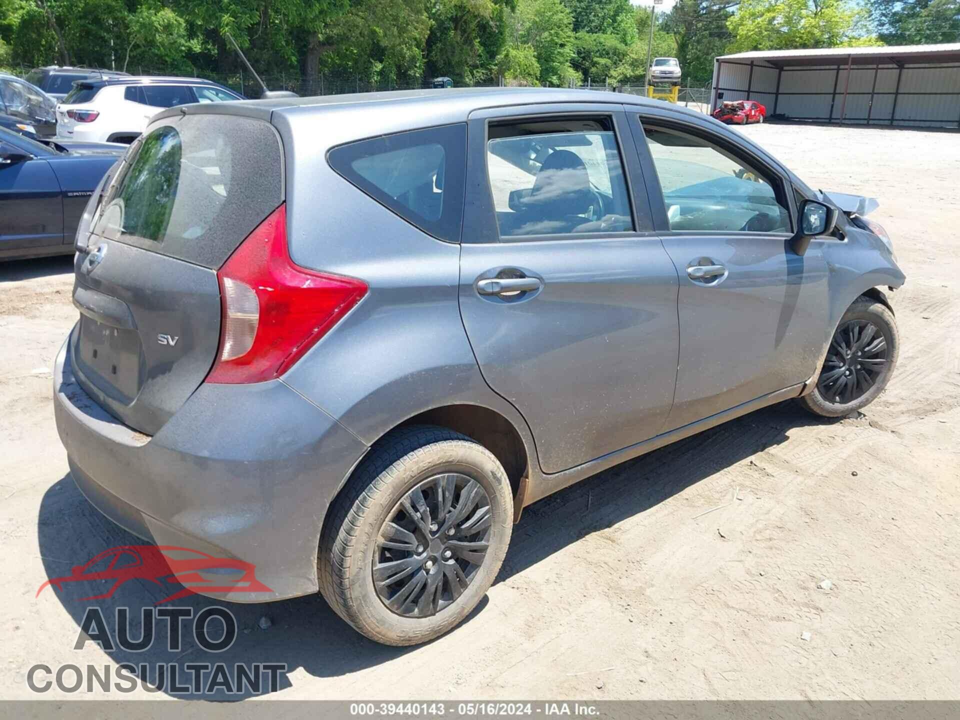 NISSAN VERSA NOTE 2017 - 3N1CE2CP3HL370542