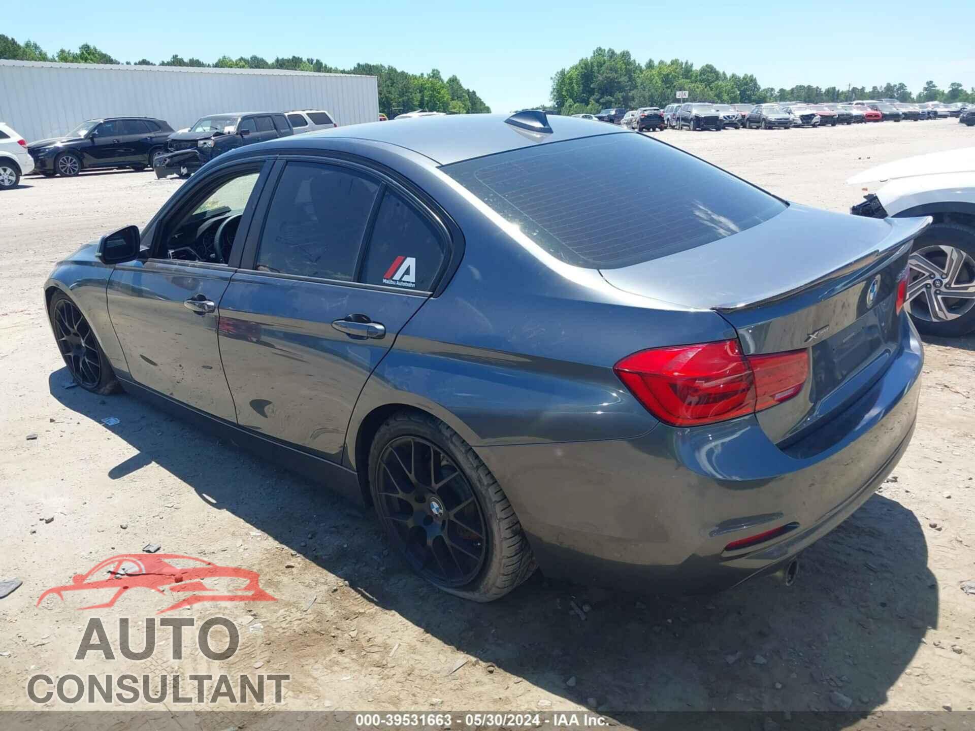 BMW 320I 2016 - WBA8E5G52GNU20114