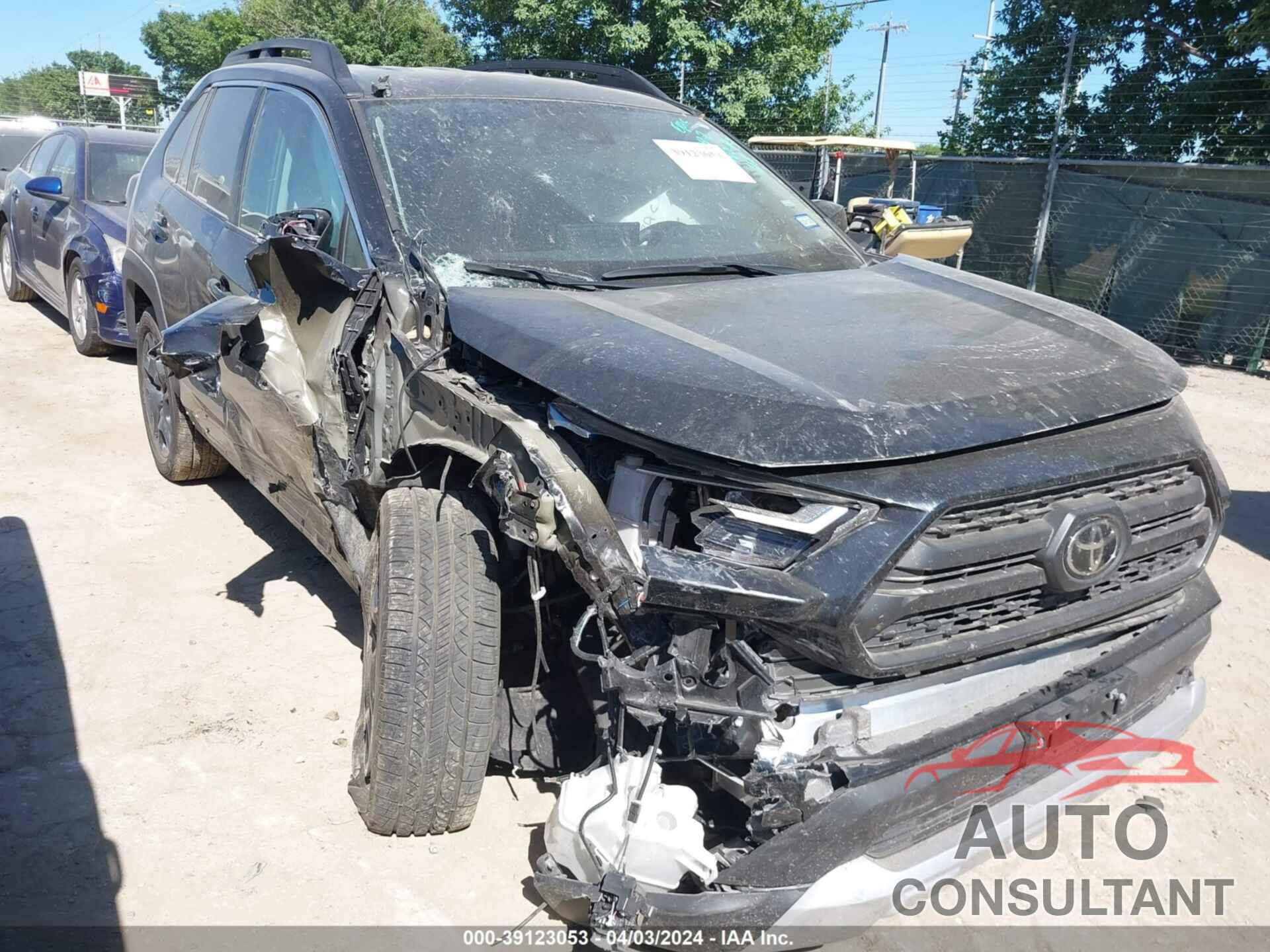 TOYOTA RAV4 2023 - 2T3J1RFV5PW354028