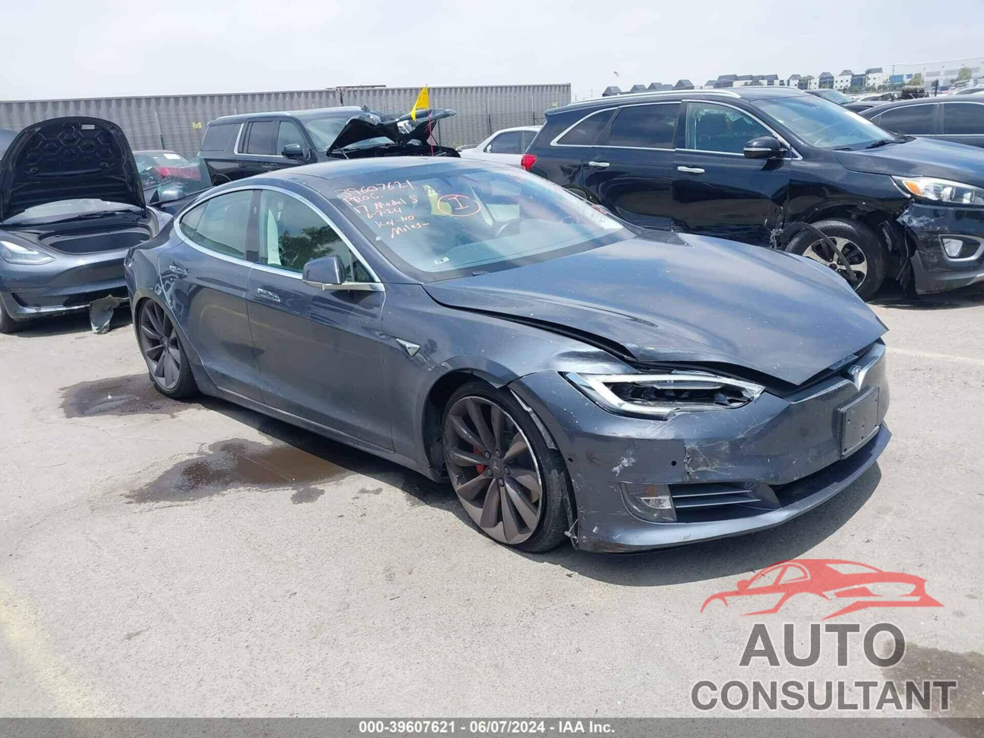 TESLA MODEL S 2017 - 5YJSA1E43HF200908