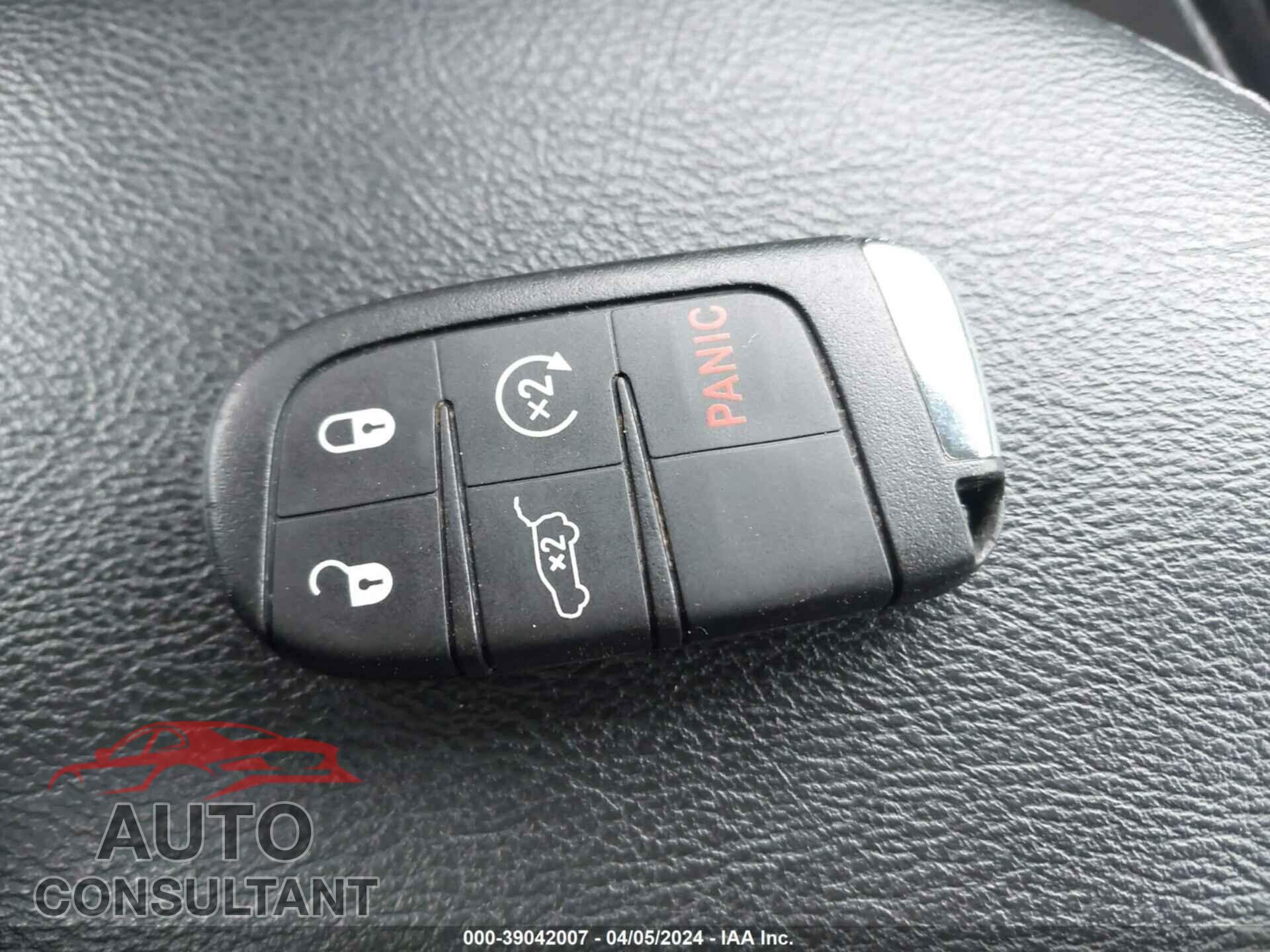 JEEP COMPASS 2021 - 3C4NJDBB6MT555357