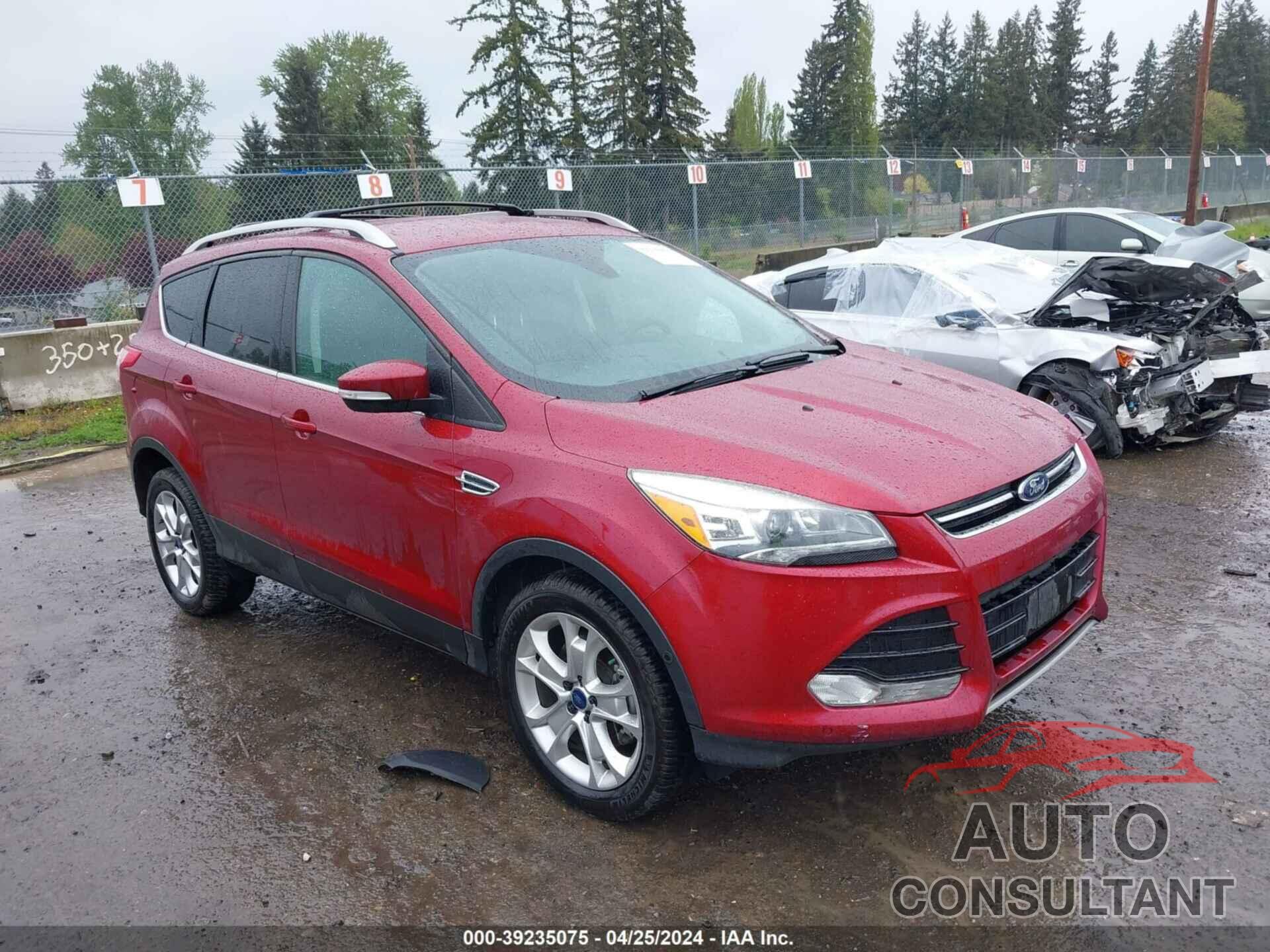 FORD ESCAPE 2016 - 1FMCU9JX0GUC89073