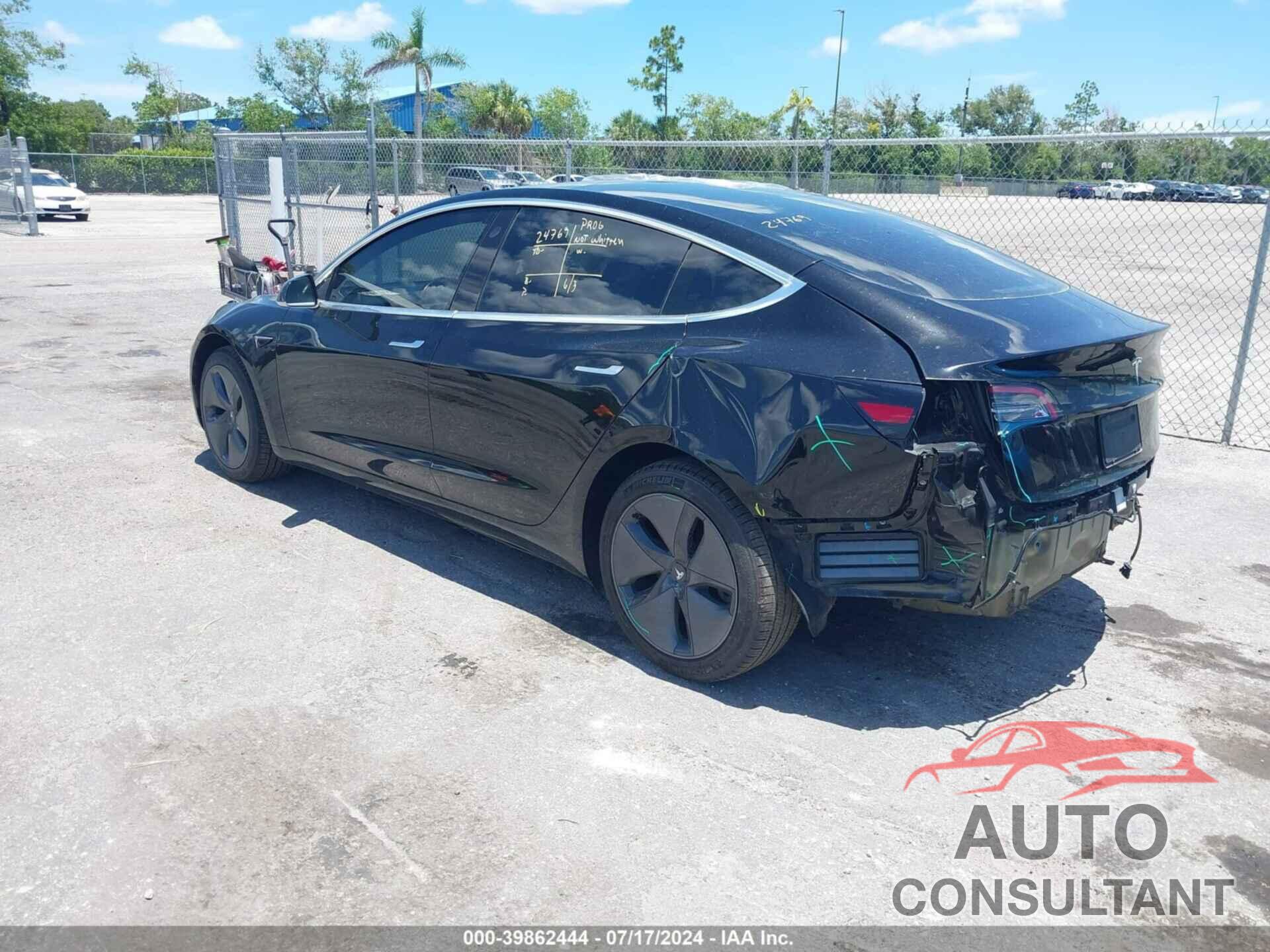 TESLA MODEL 3 2018 - 5YJ3E1EA1JF173115