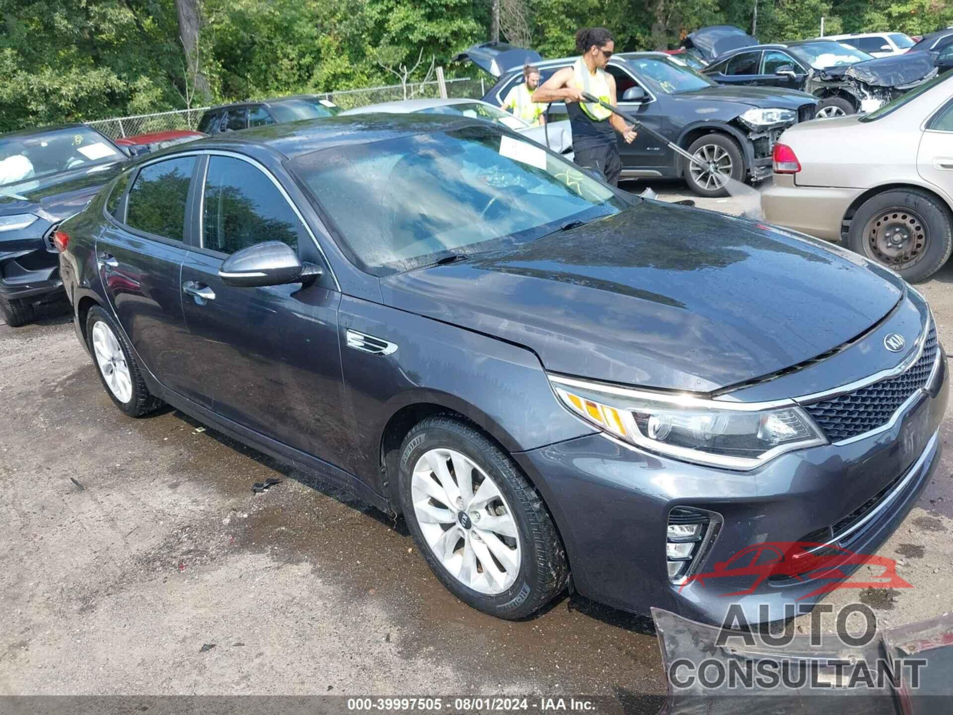 KIA OPTIMA 2018 - 5XXGT4L36JG188218