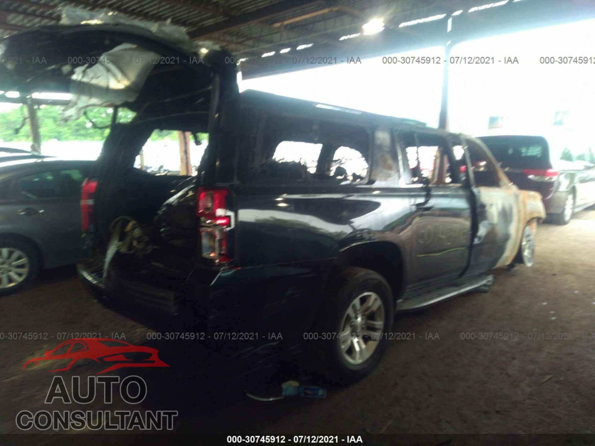 CHEVROLET SUBURBAN 2016 - 1GNSKHKC9GR347316