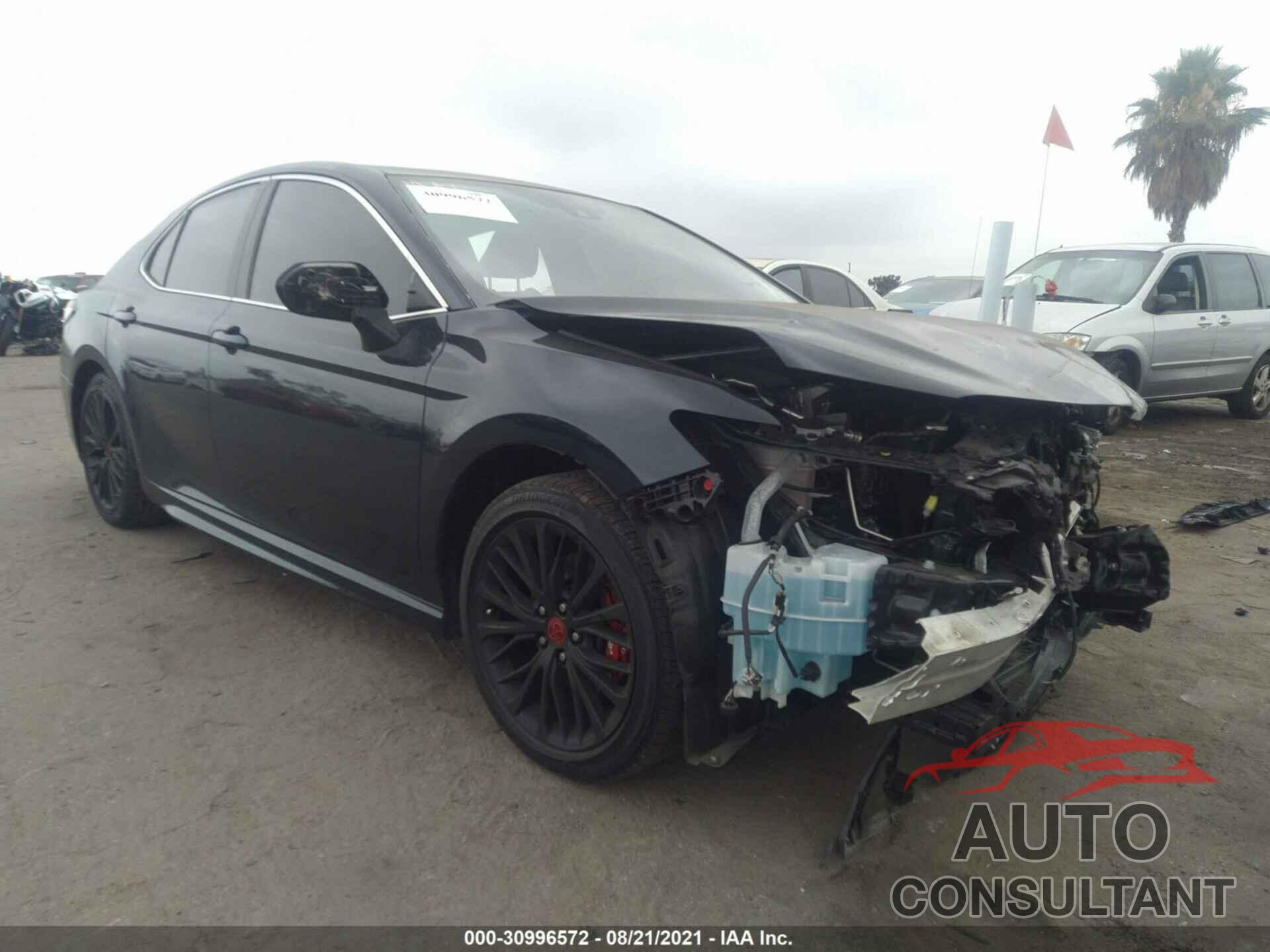 TOYOTA CAMRY 2019 - 4T1B11HK5KU841496