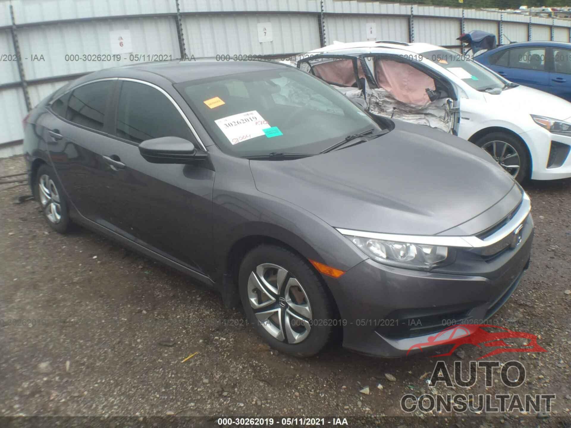 HONDA CIVIC SEDAN 2017 - 19XFC2F54HE055893