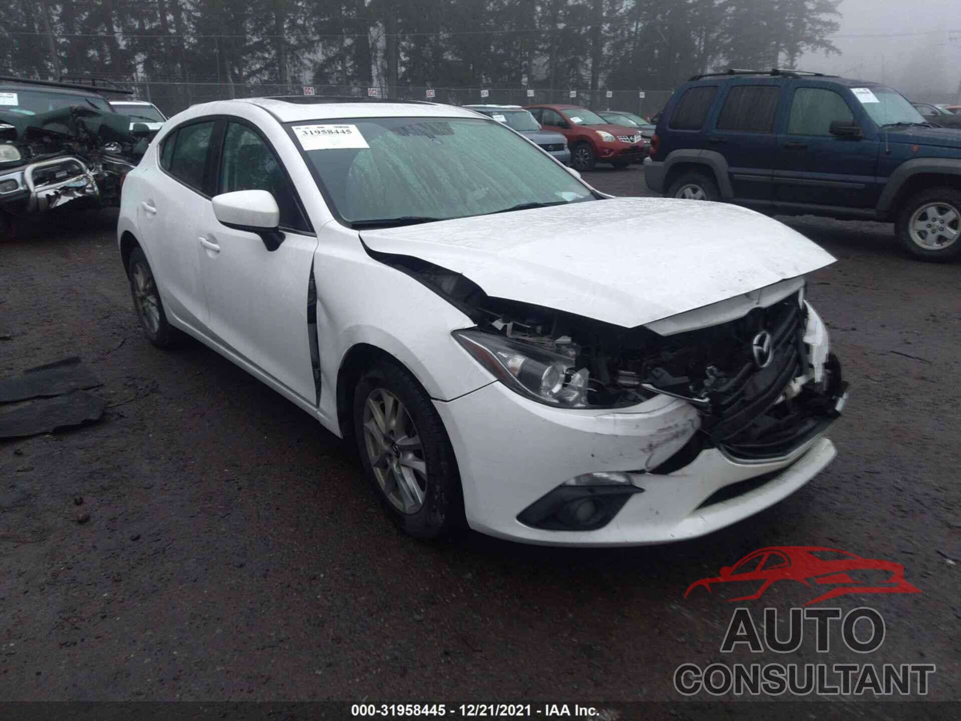 MAZDA MAZDA3 2016 - JM1BM1L77G1300389