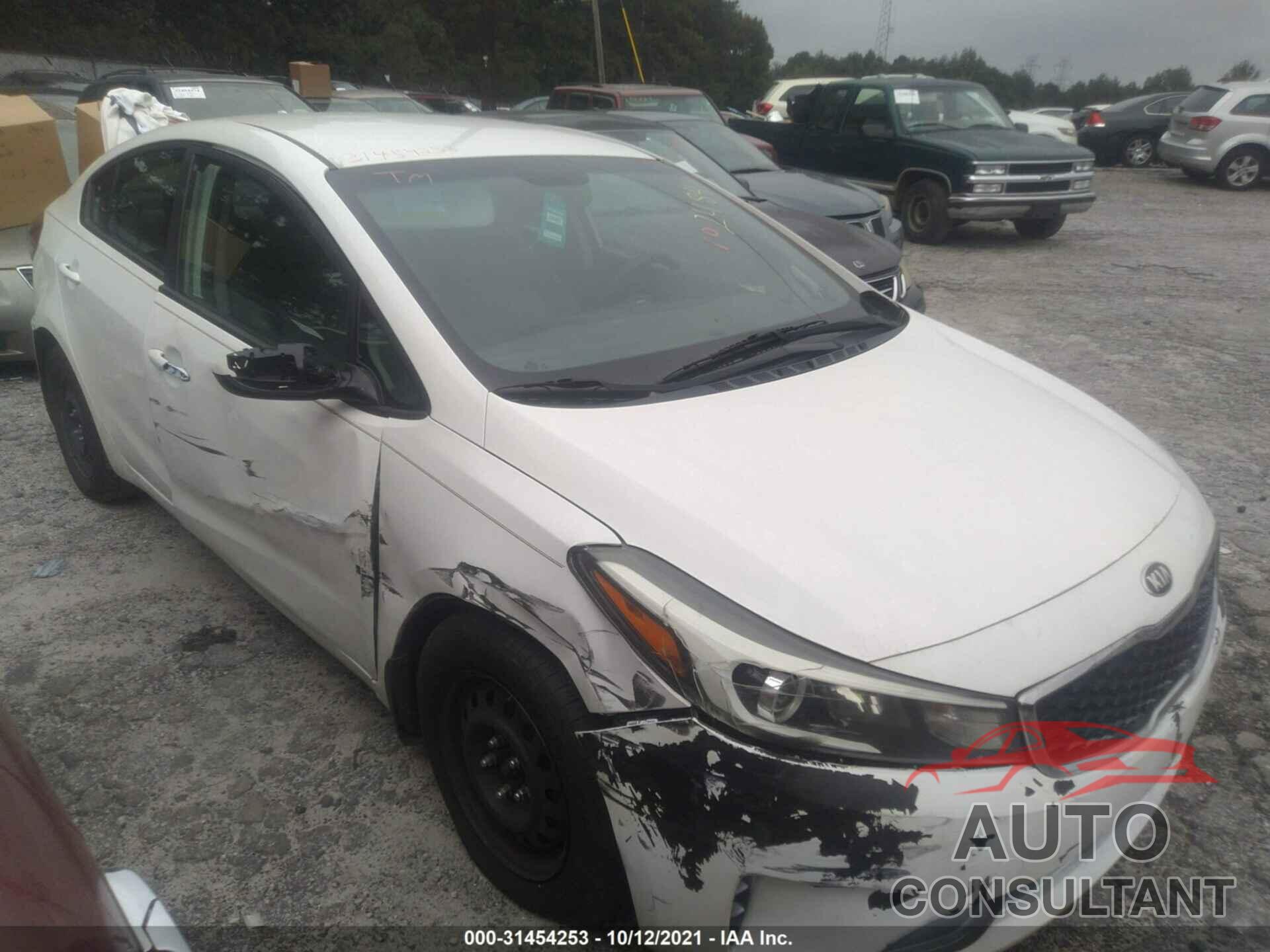 KIA FORTE 2017 - 3KPFK4A75HE102484