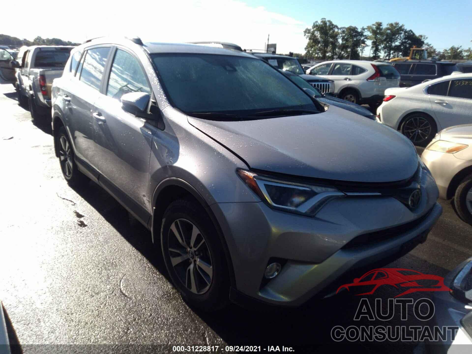 TOYOTA RAV4 2018 - 2T3RFREV3JW844755