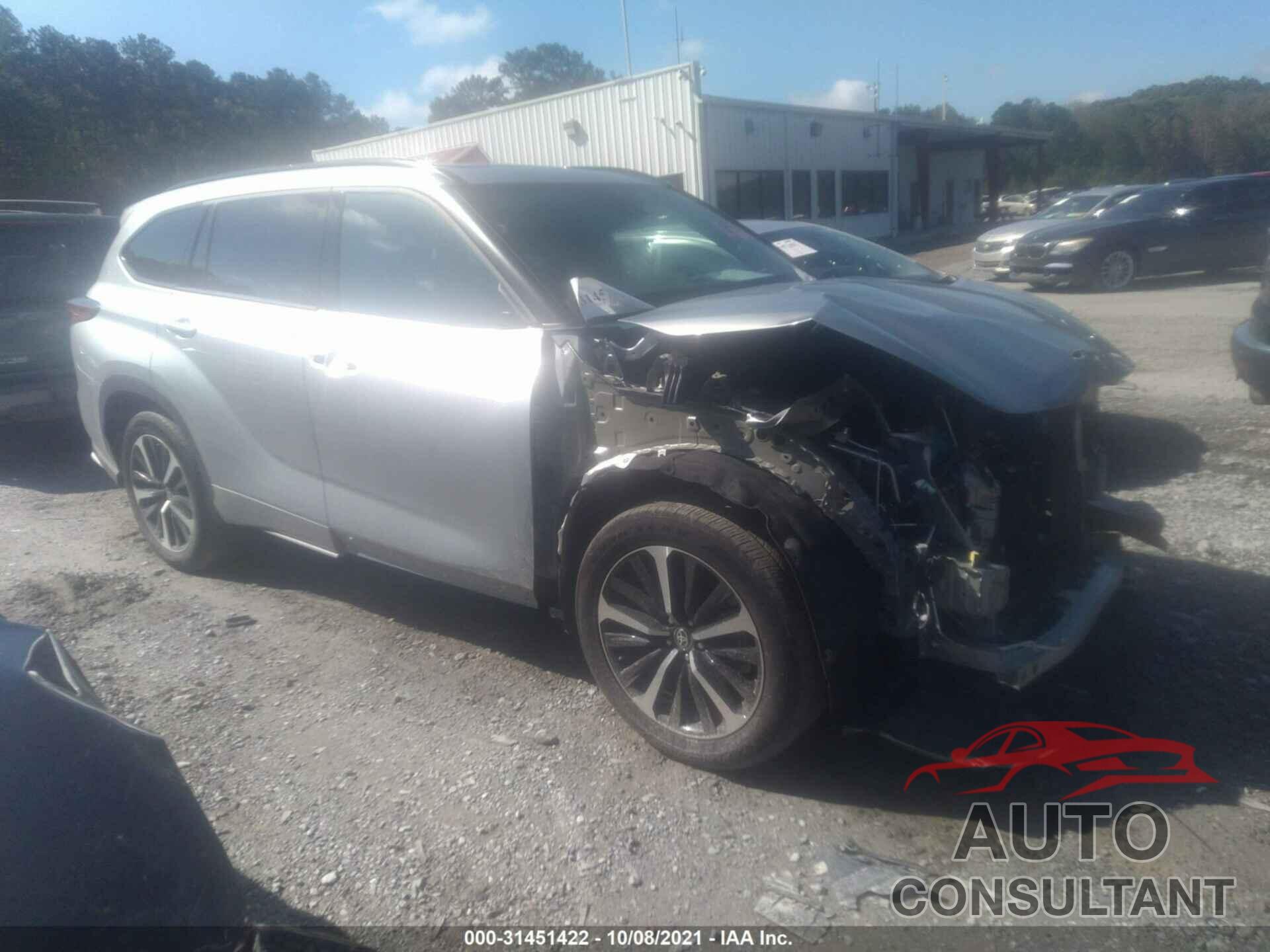 TOYOTA HIGHLANDER 2021 - 5TDJZRAH9MS032676