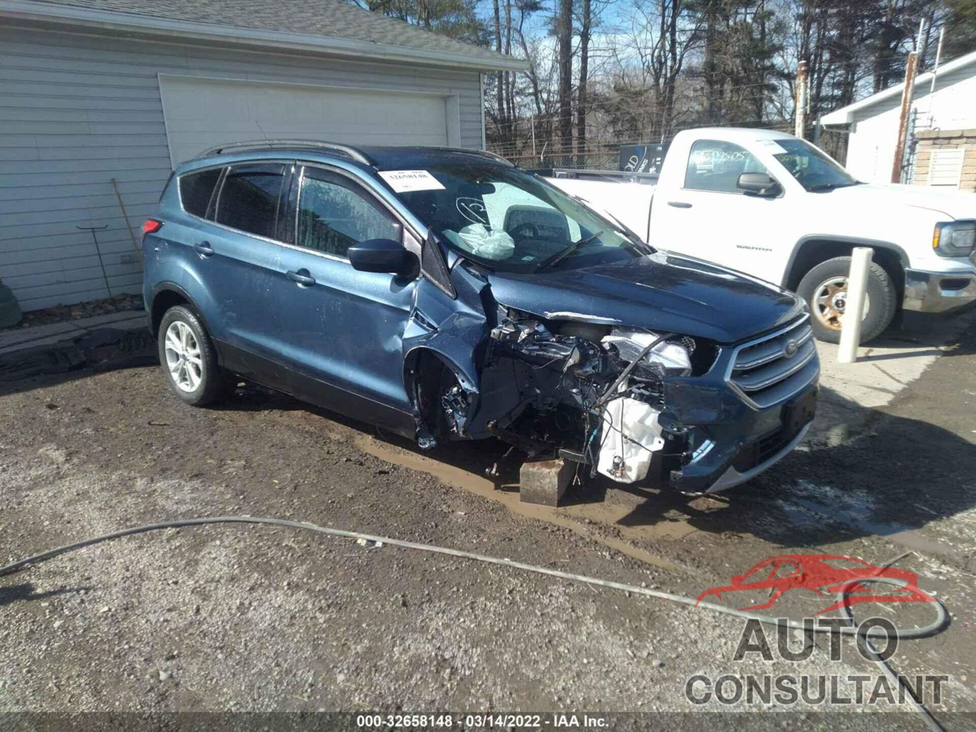 FORD ESCAPE 2018 - 1FMCU9GD4JUB80796