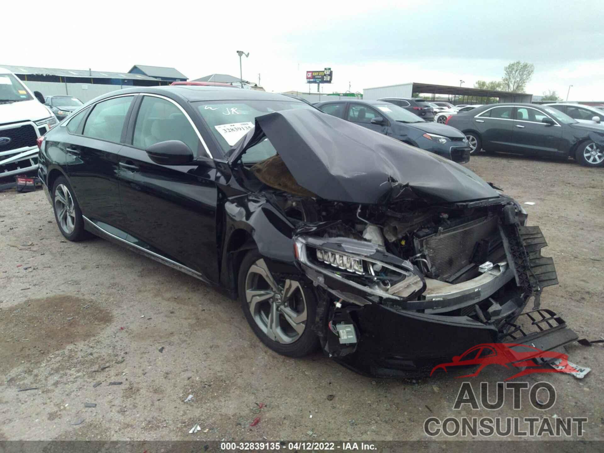 HONDA ACCORD SEDAN 2018 - 1HGCV1F50JA039997