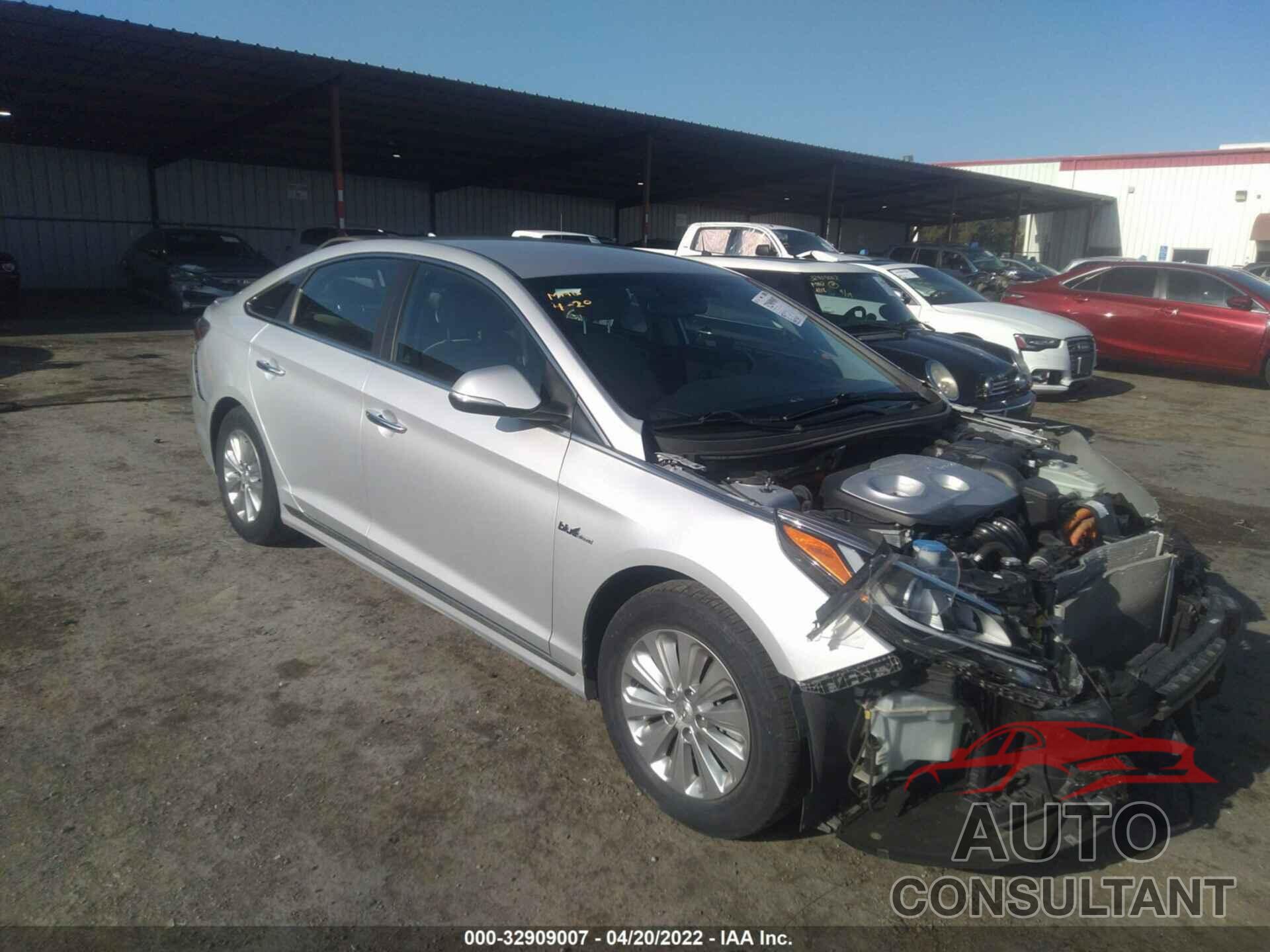 HYUNDAI SONATA HYBRID 2016 - KMHE24L18GA013770