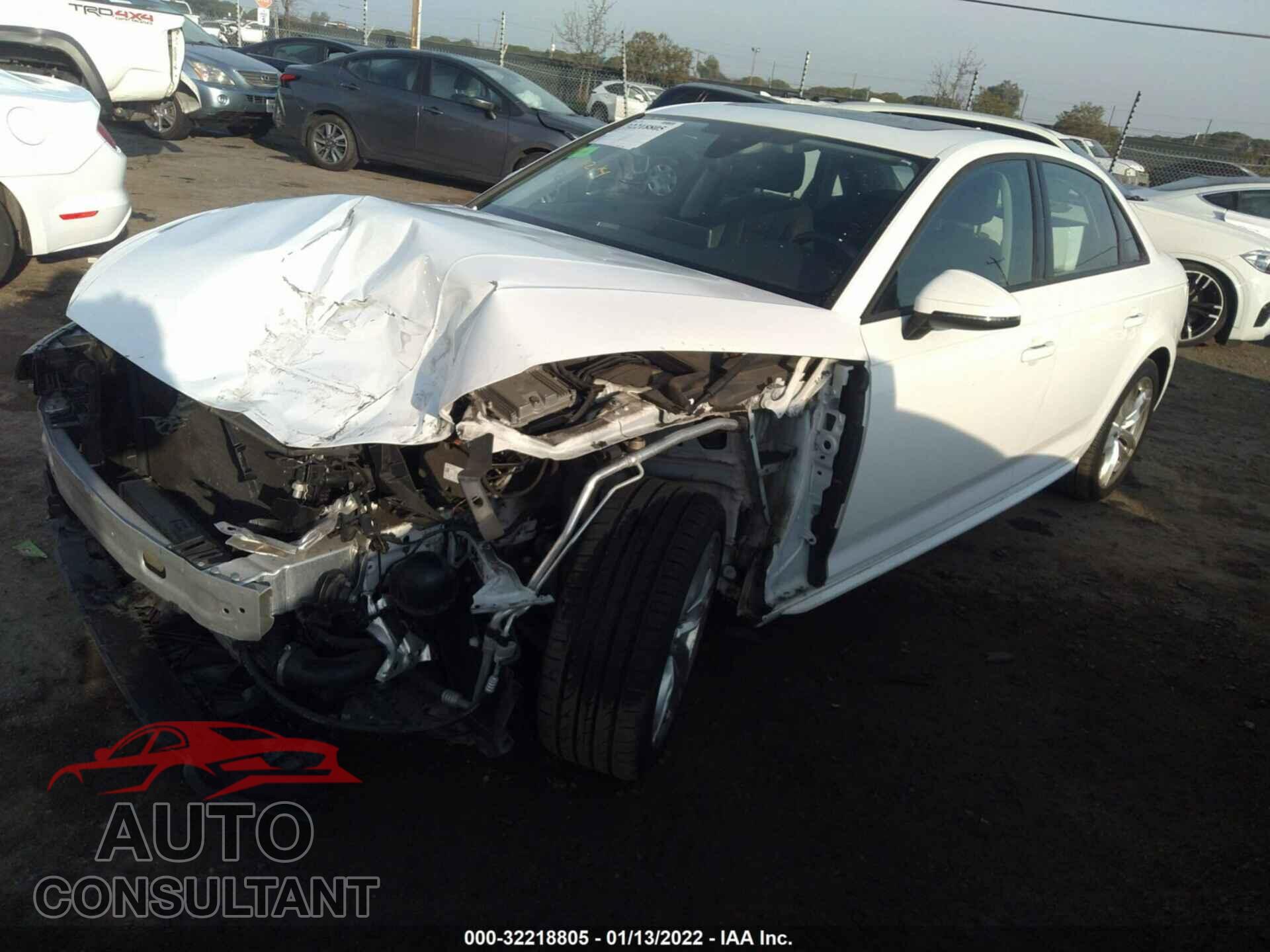 AUDI A4 2017 - WAUKMAF4XHN041793