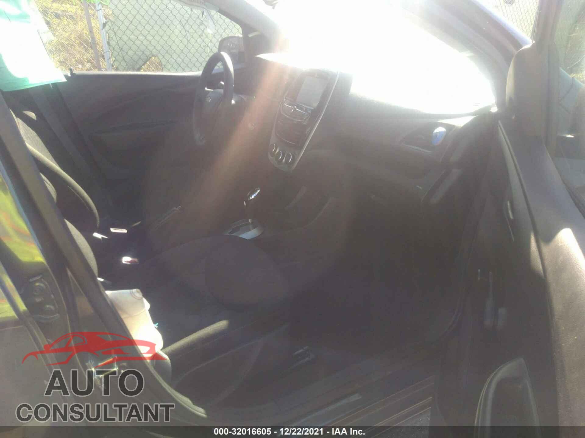 CHEVROLET SPARK 2017 - KL8CB6SA9HC824016