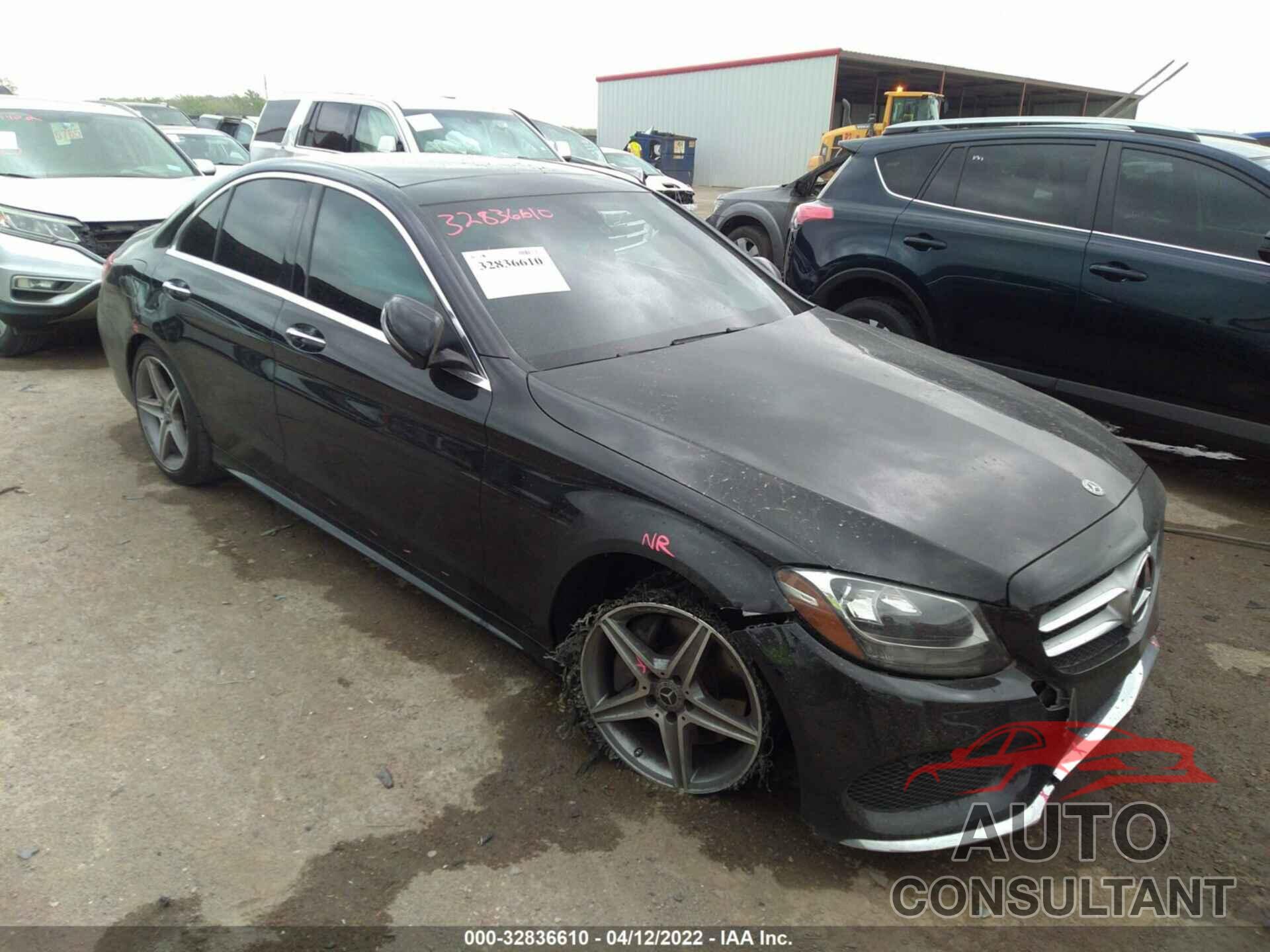 MERCEDES-BENZ C-CLASS 2018 - 55SWF4JB0JU244264