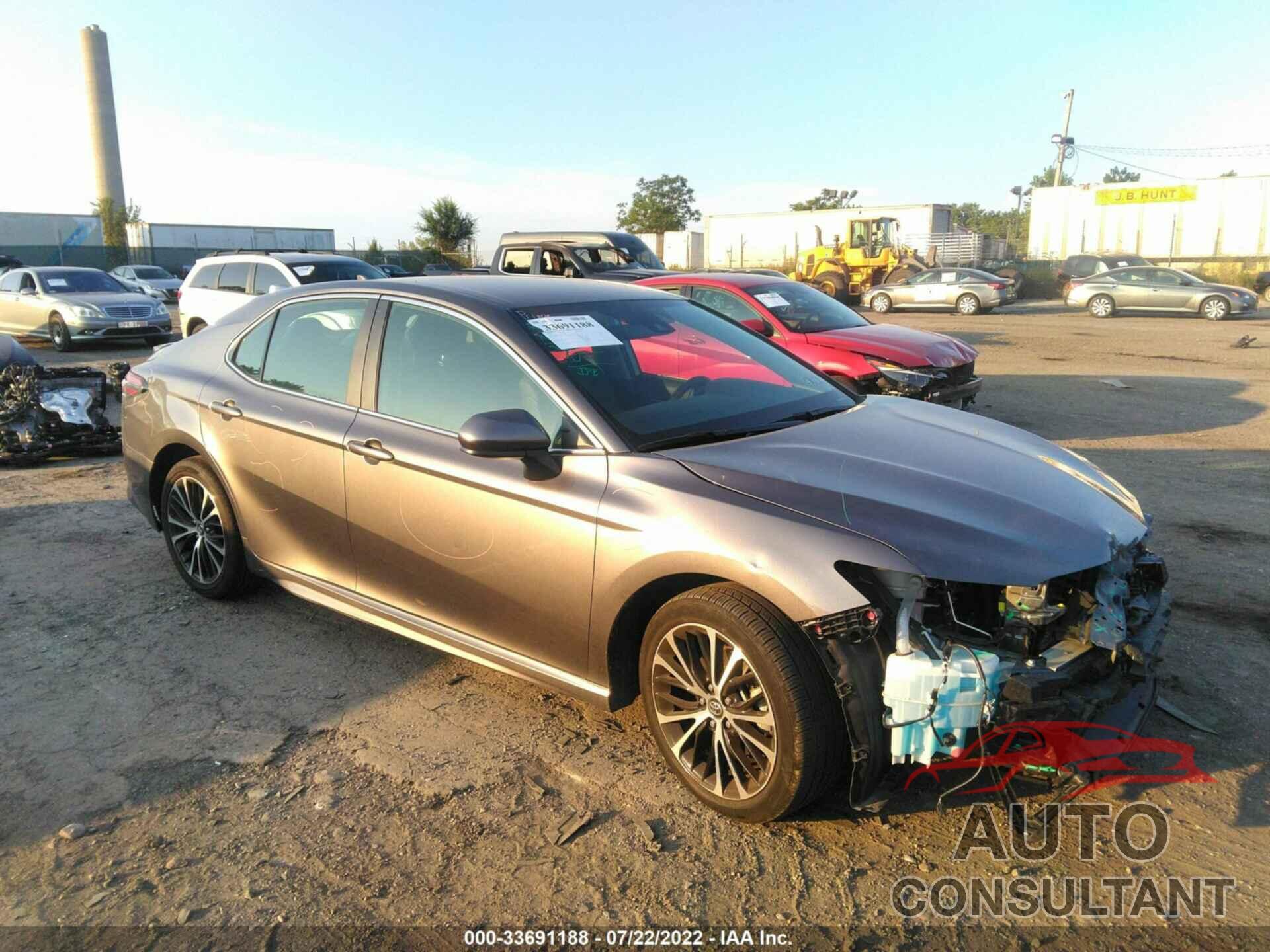 TOYOTA CAMRY 2019 - 4T1B11HK6KU846948