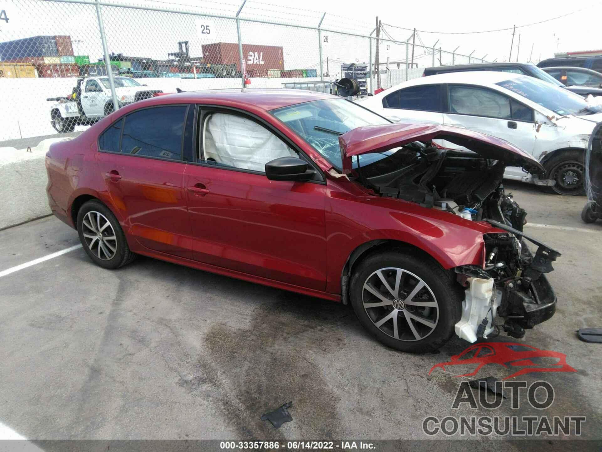 VOLKSWAGEN JETTA SEDAN 2016 - 3VWD67AJ2GM394461