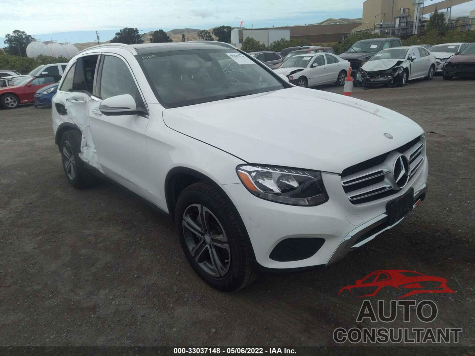 MERCEDES-BENZ GLC 2016 - WDC0G4KB3GF062933