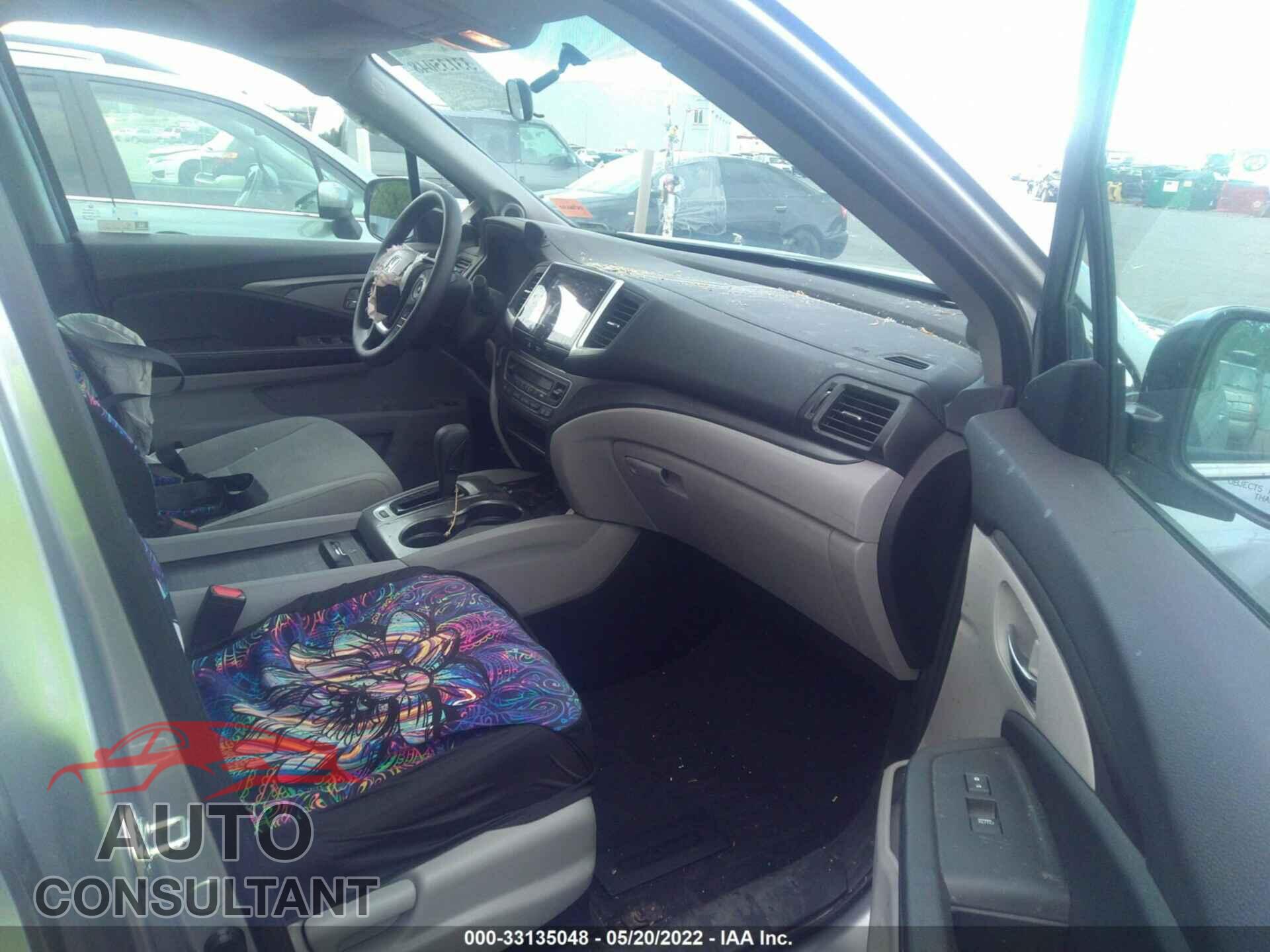 HONDA PILOT 2018 - 5FNYF6H37JB035351