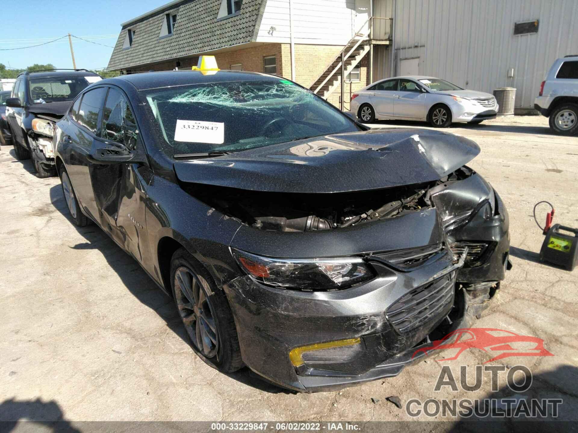 CHEVROLET MALIBU 2016 - 1G1ZE5ST7GF225271