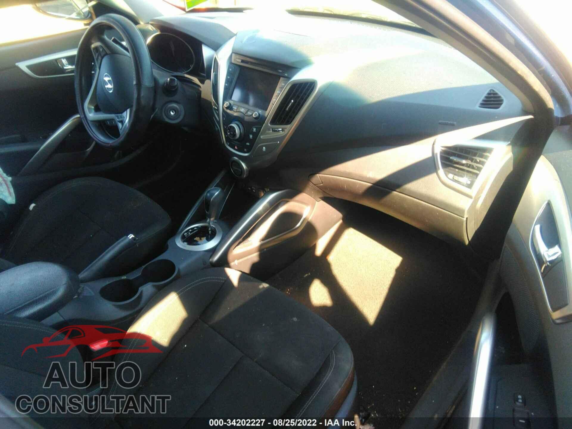 HYUNDAI VELOSTER 2016 - KMHTC6AD6GU289067