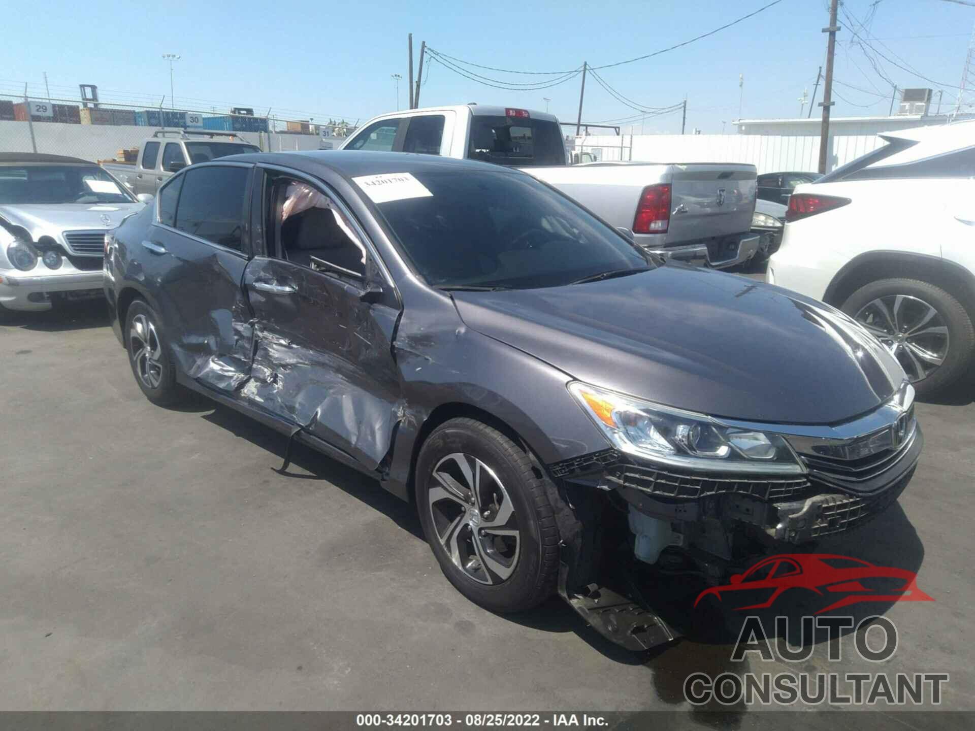 HONDA ACCORD SEDAN 2017 - 1HGCR2F37HA155913