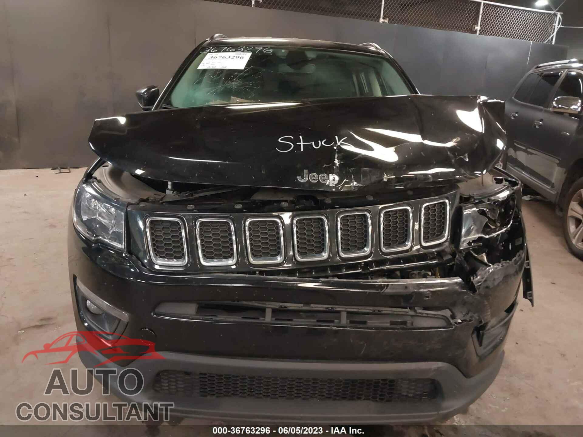 JEEP COMPASS 2019 - 3C4NJDBB5KT703902