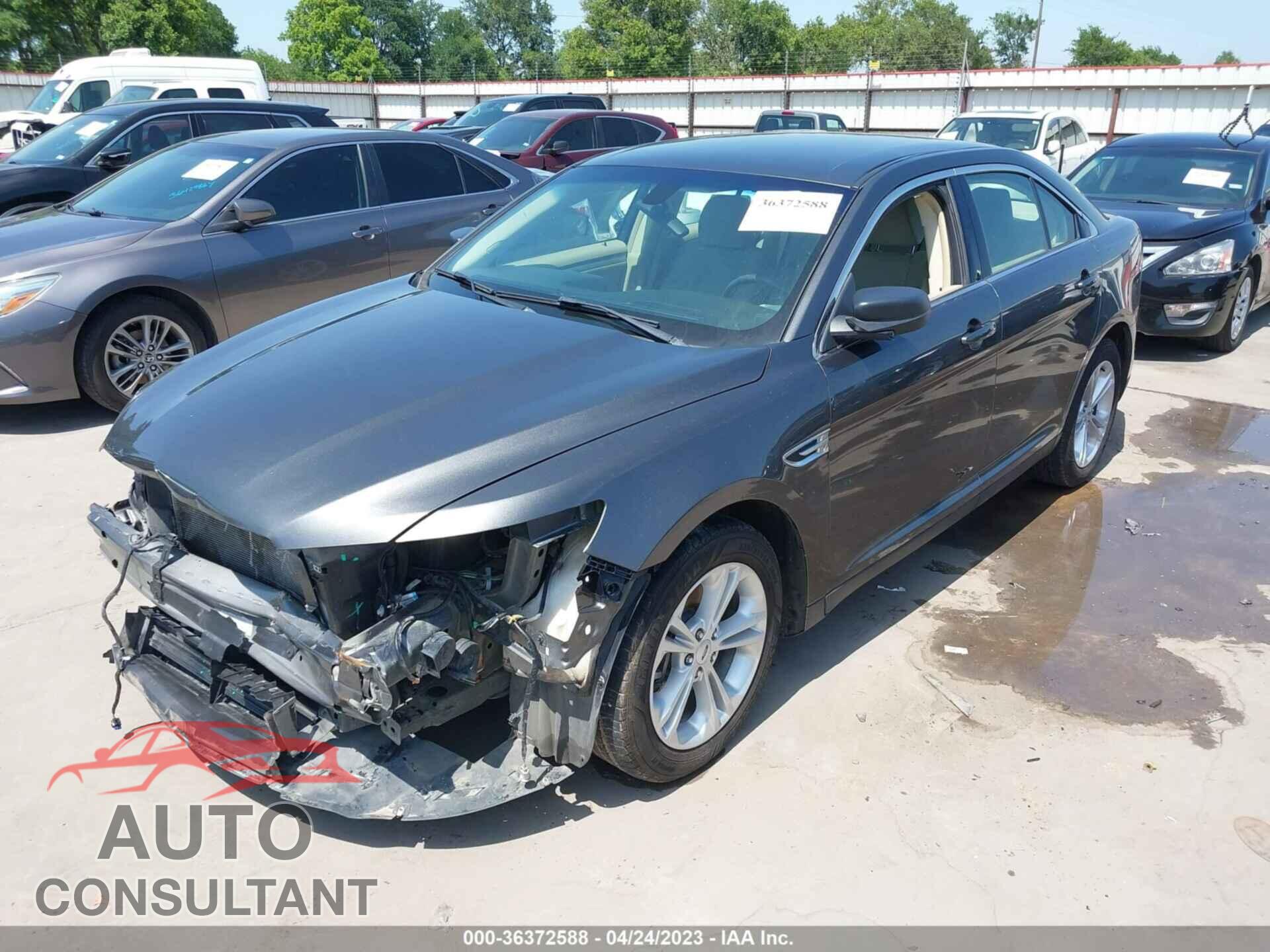 FORD TAURUS 2017 - 1FAHP2D8XHG125820