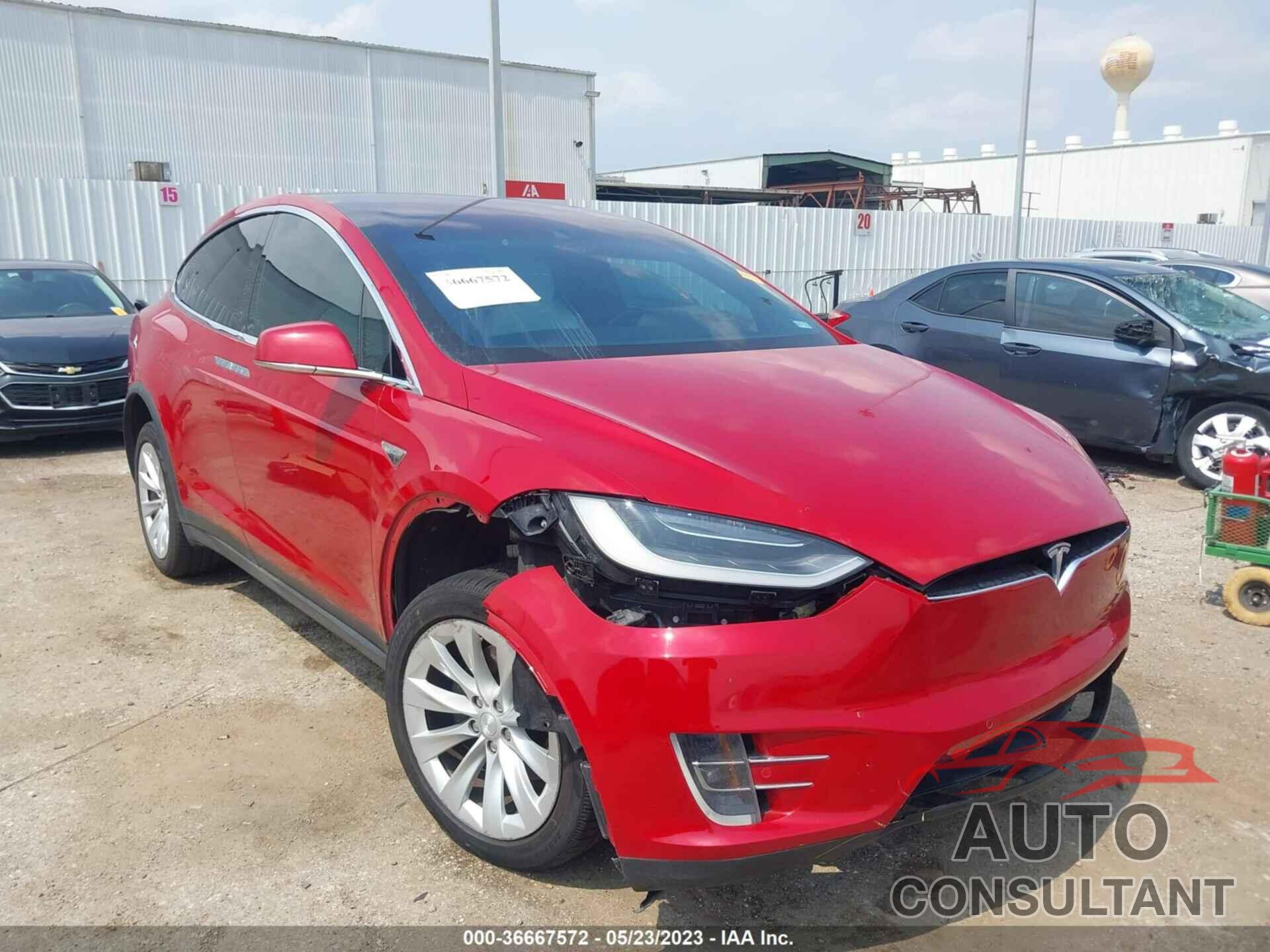 TESLA MODEL X 2016 - 5YJXCAE22GF007050