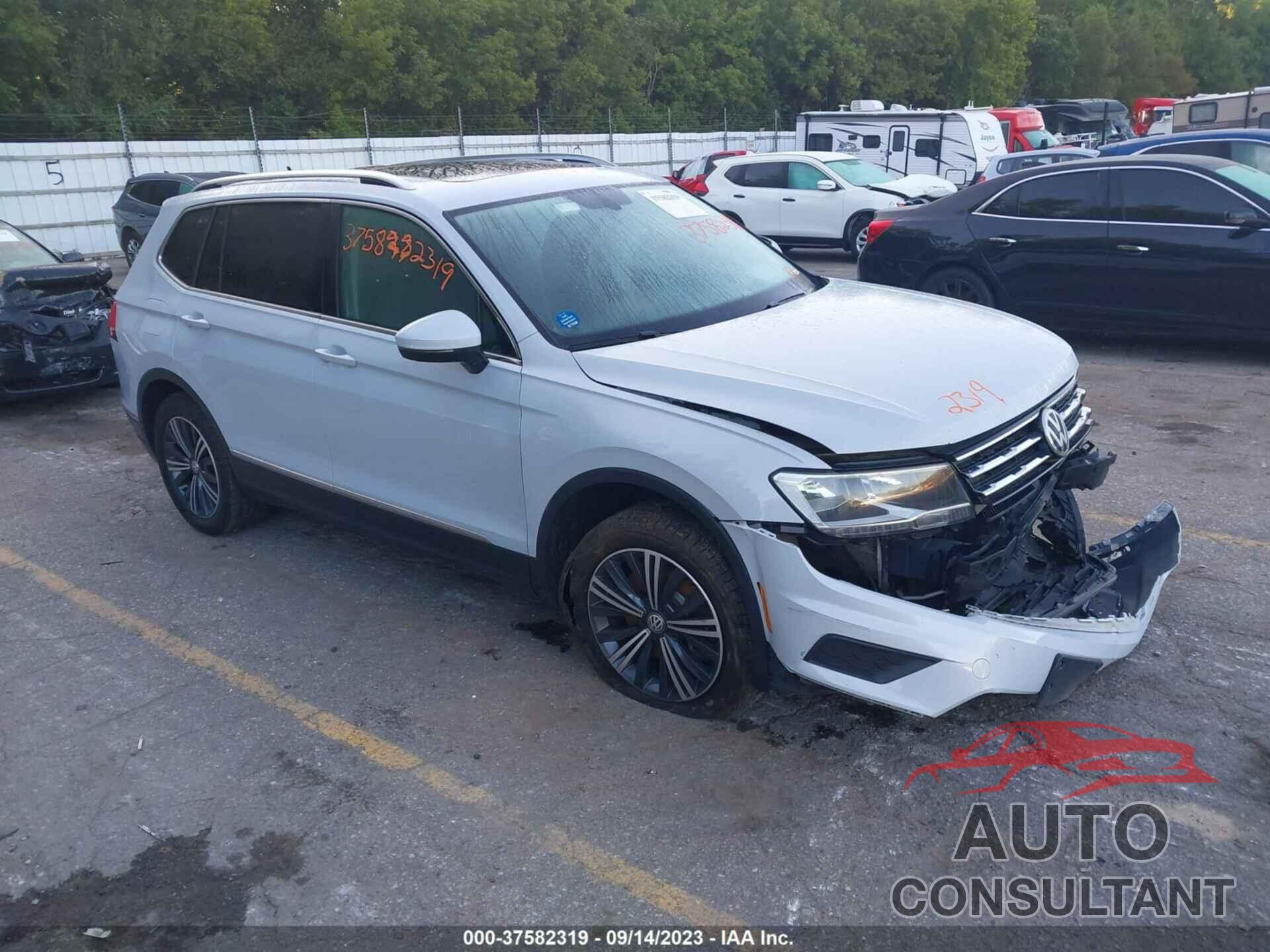 VOLKSWAGEN TIGUAN 2018 - 3VV2B7AX4JM002471