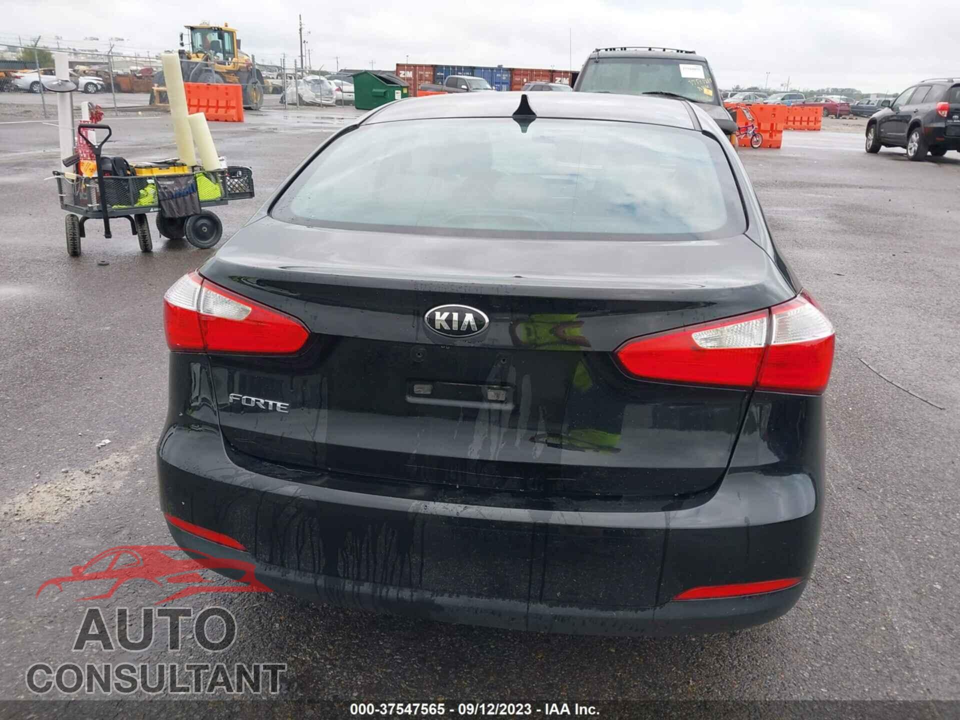 KIA FORTE 2016 - KNAFK4A60G5524256